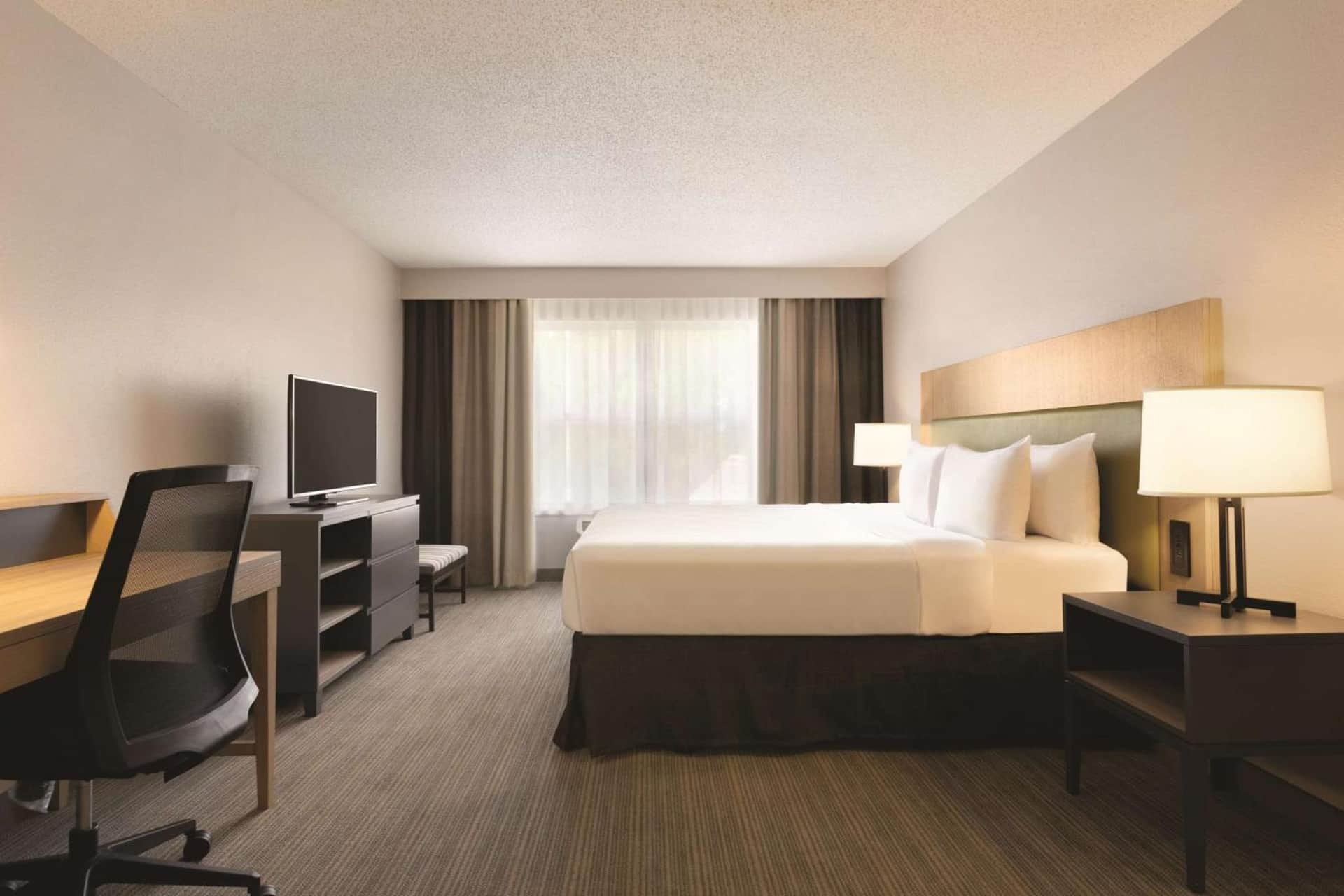 Country Inn & Suites by Radisson, San Diego North, CA