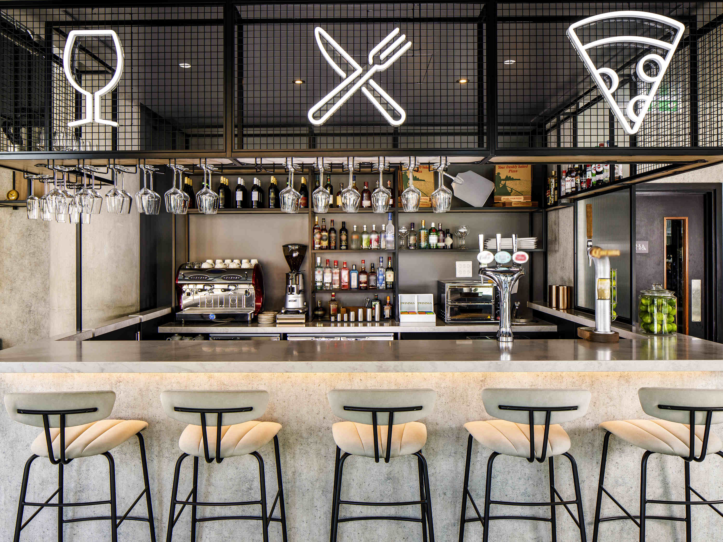 ibis London Sutton Point