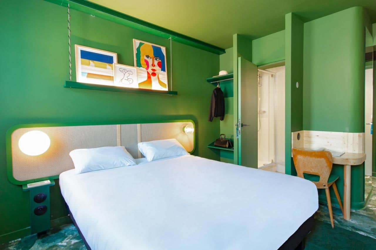 greet hotel Salon-de-Provence