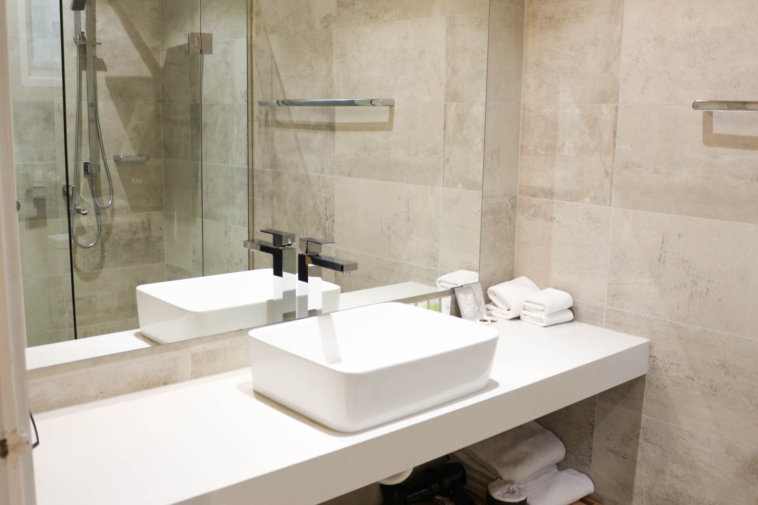 Rowville International Hotel