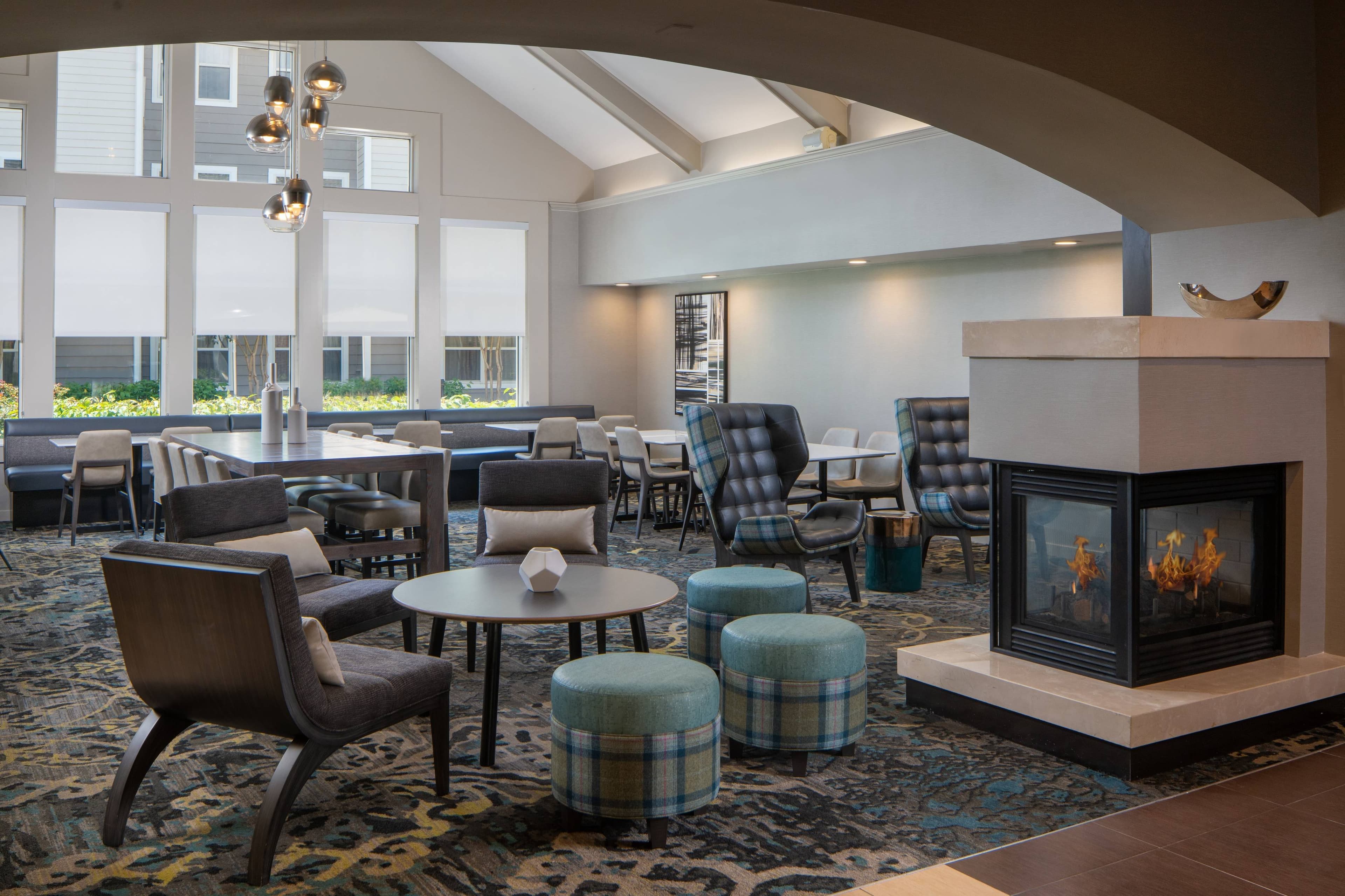 Sonesta ES Suites Fairfax Fair Lakes