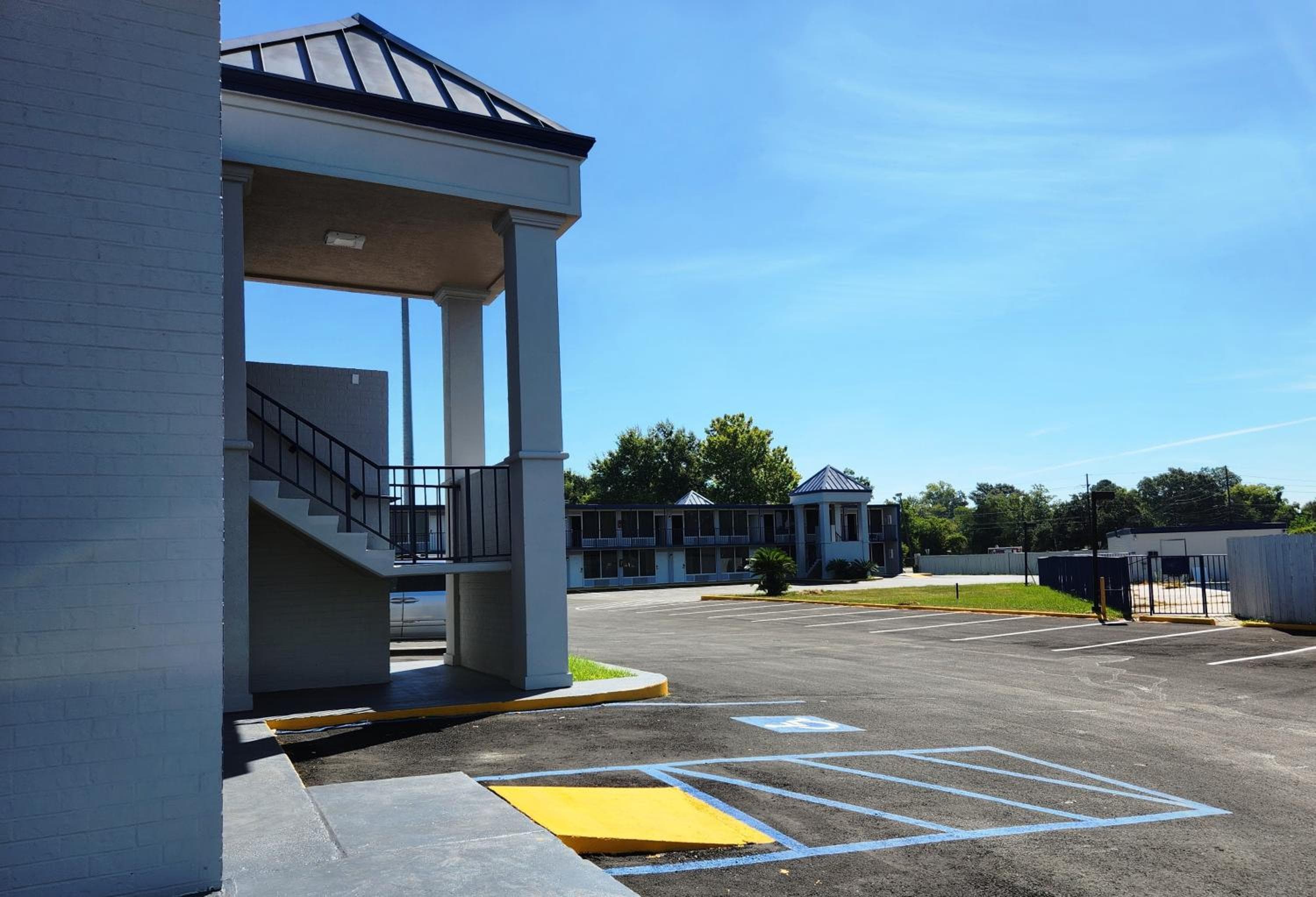 Smart Stay Inn Lafayette