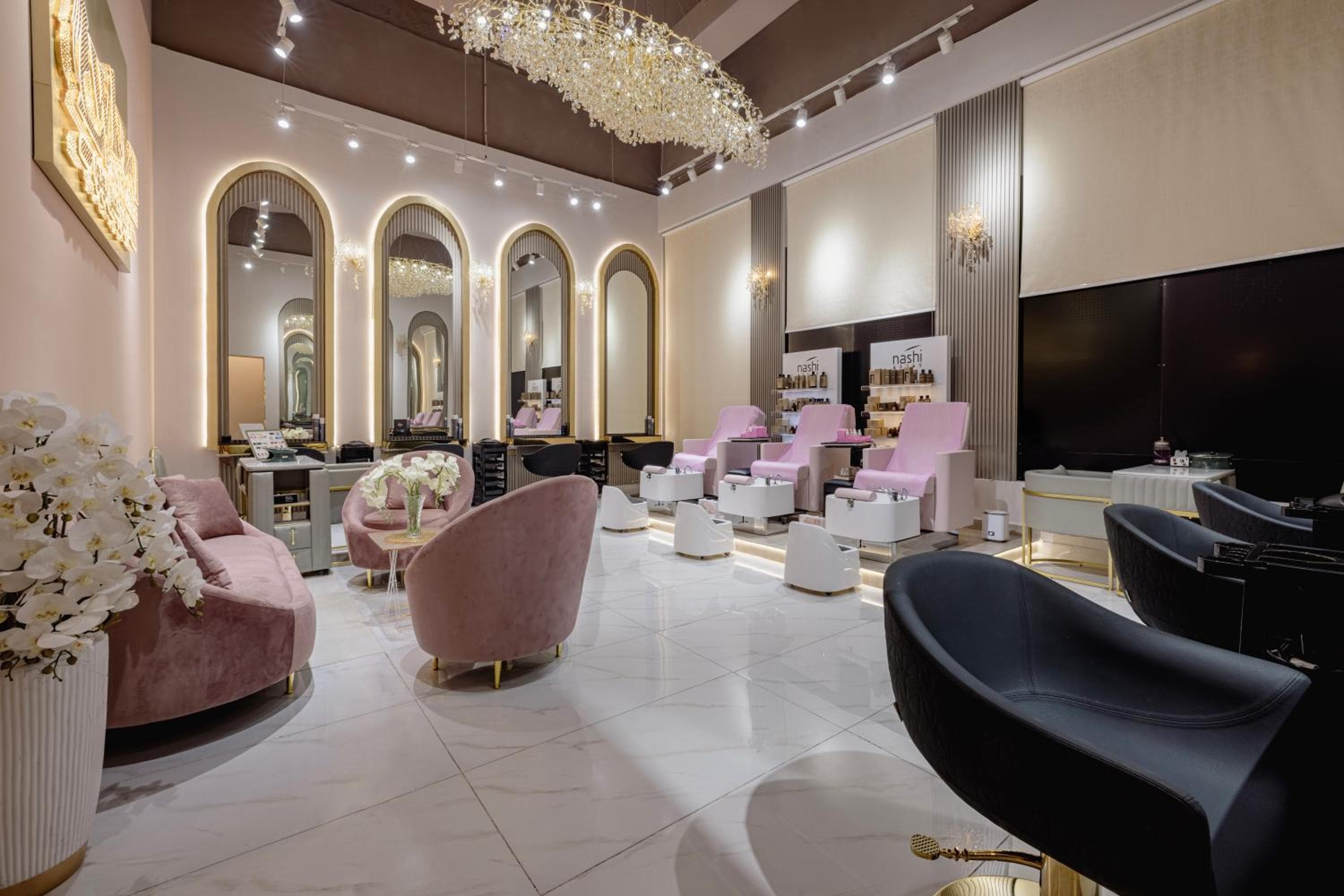 Khalidia Palace Hotel Dubai by Mourouj Gloria