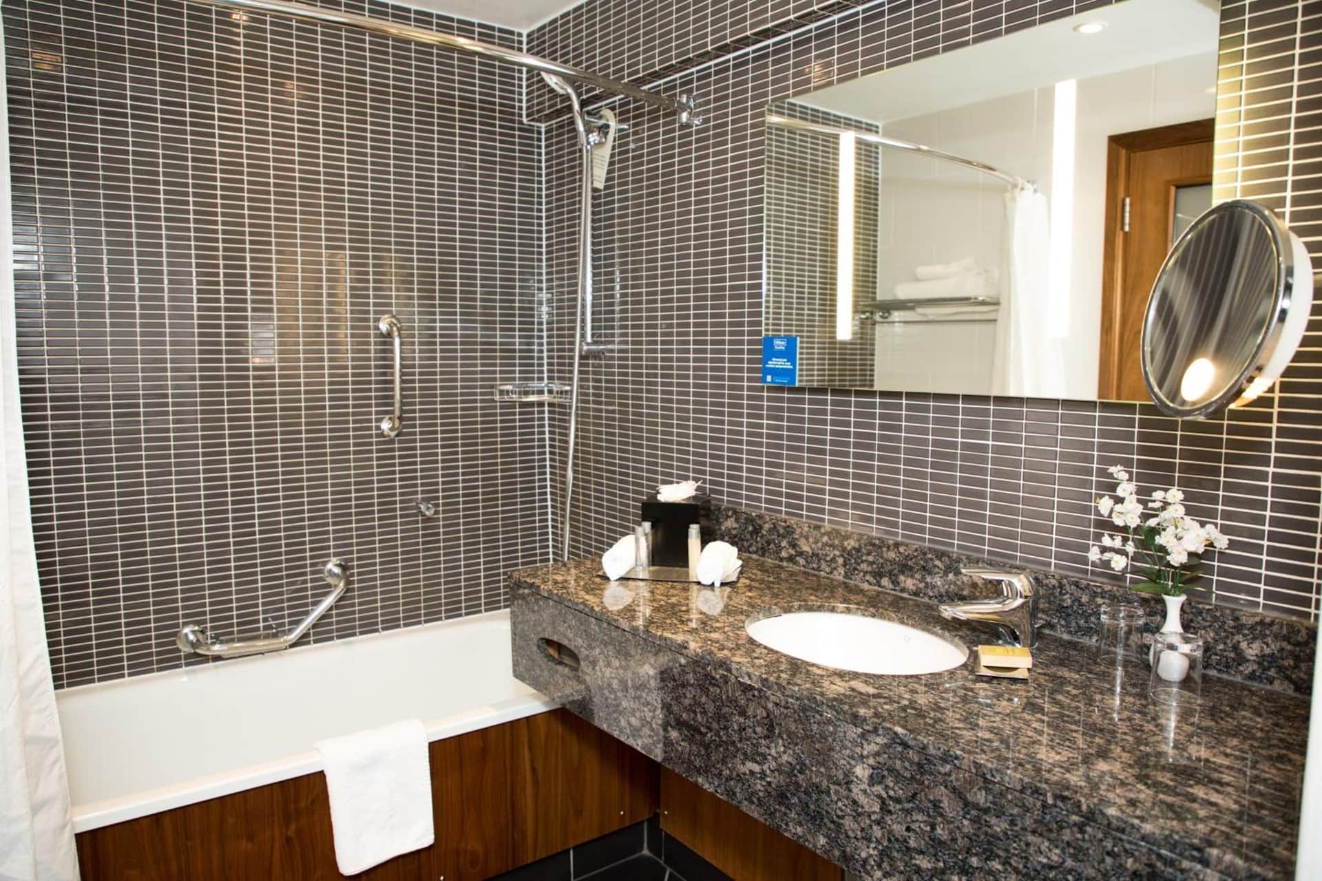 Best Western Plus Moat House Reading