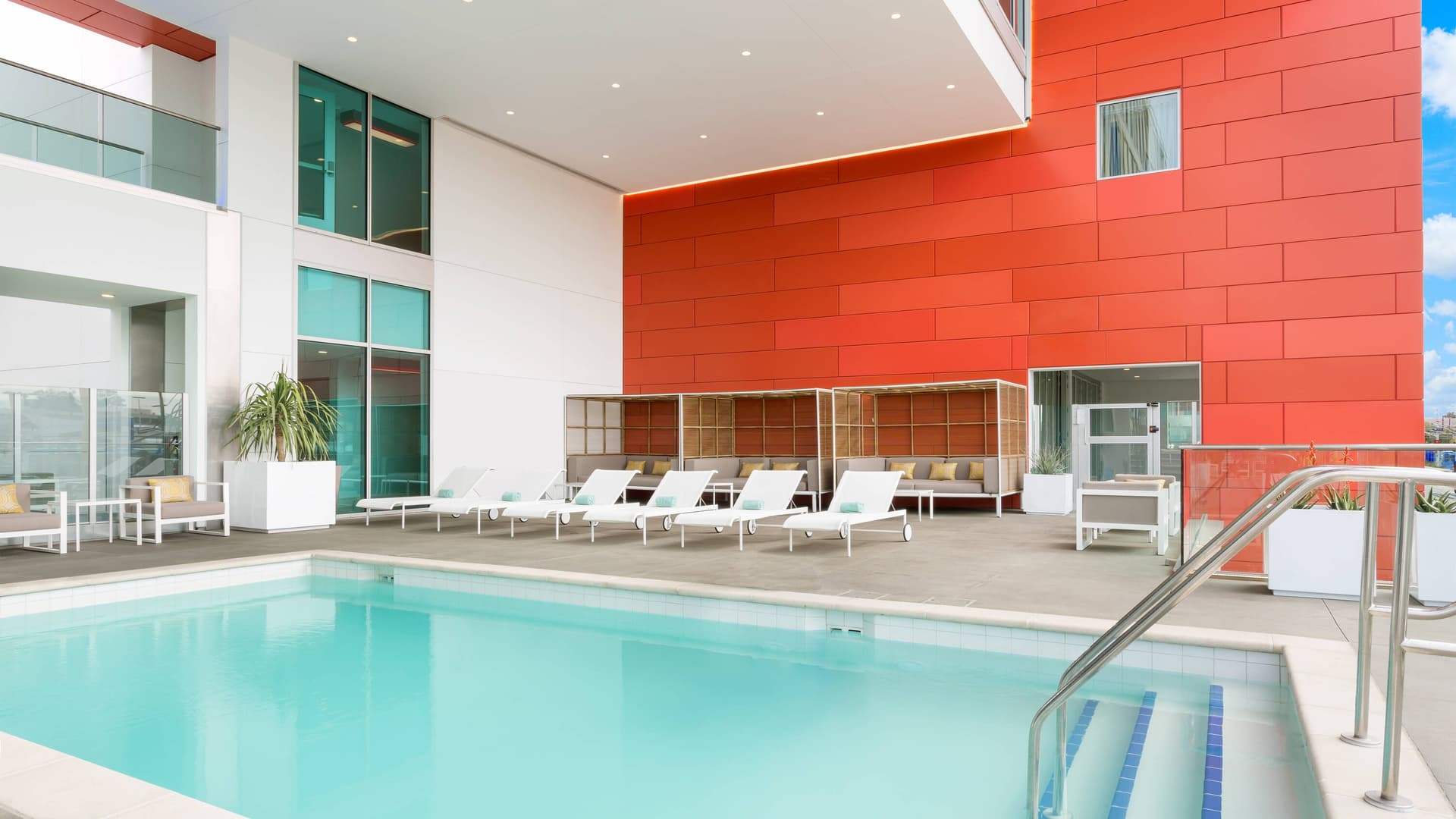 Courtyard by Marriott Santa Monica