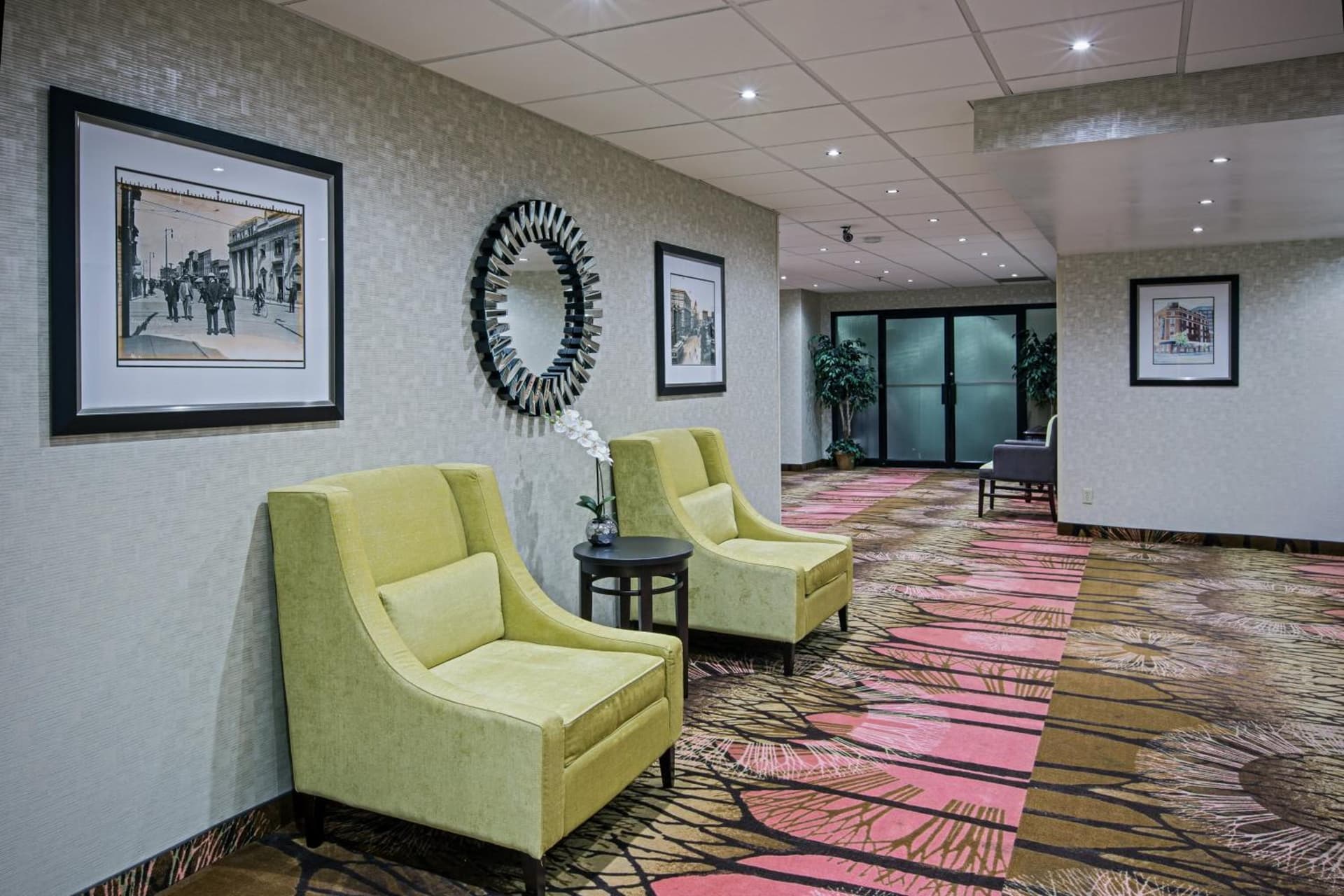 Quality Inn & Suites Downtown Regina