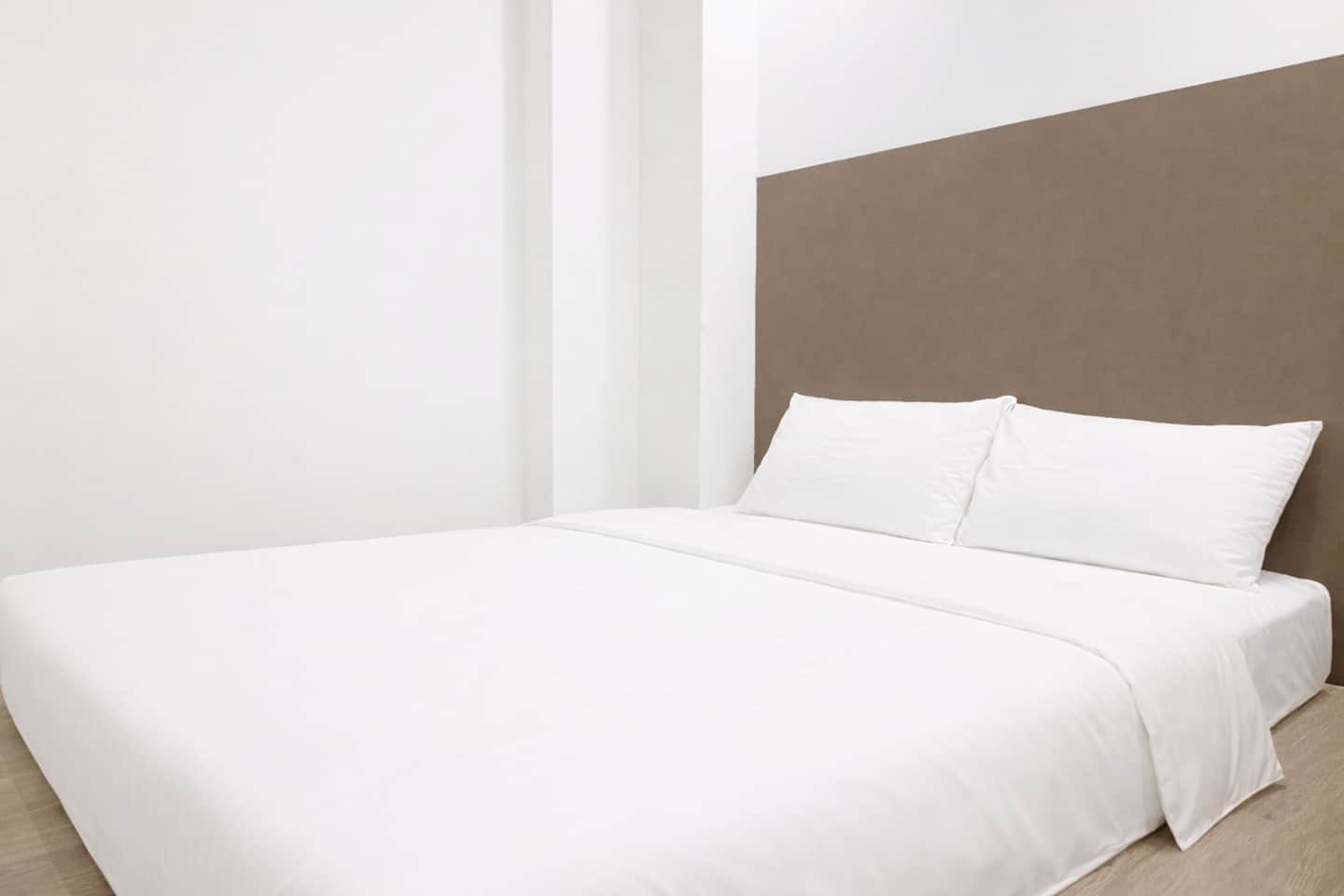 A Hotel Dickson