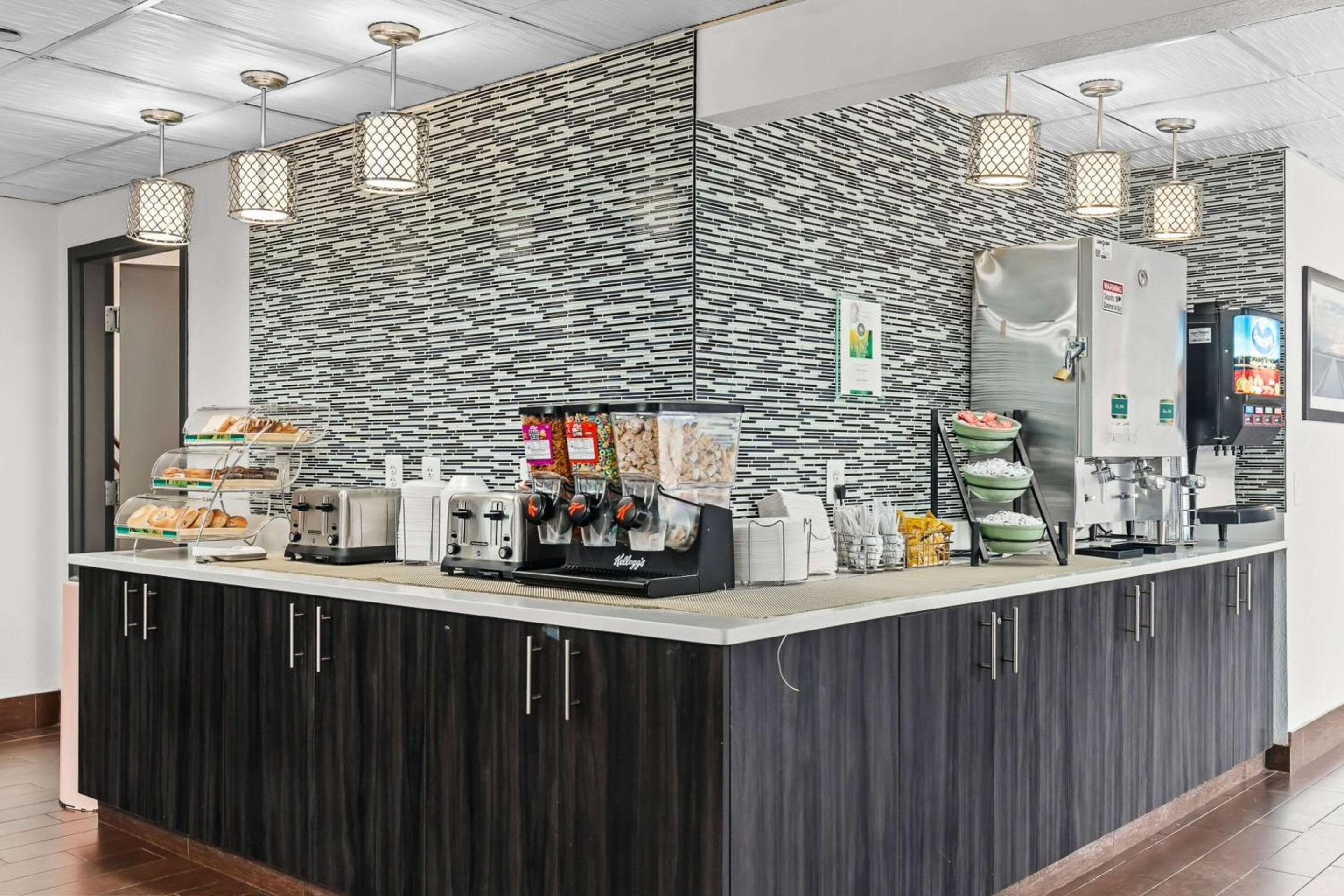 Quality Inn & Suites Mall of America - MSP Airport