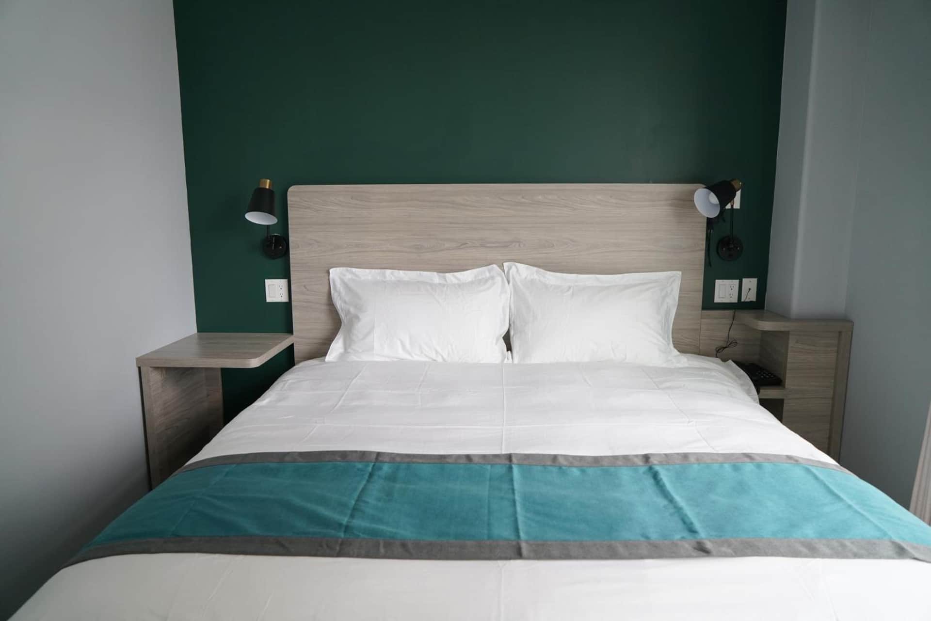 Starlight Hotel