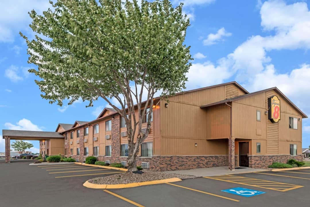 Super 8 by Wyndham Smithville