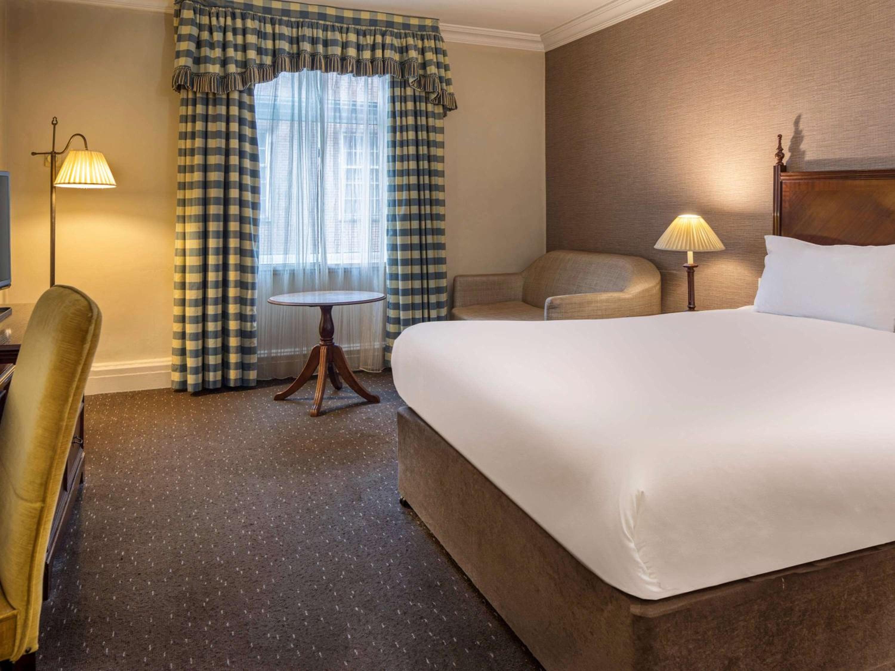 Winchester Wessex Hotel by Sunday