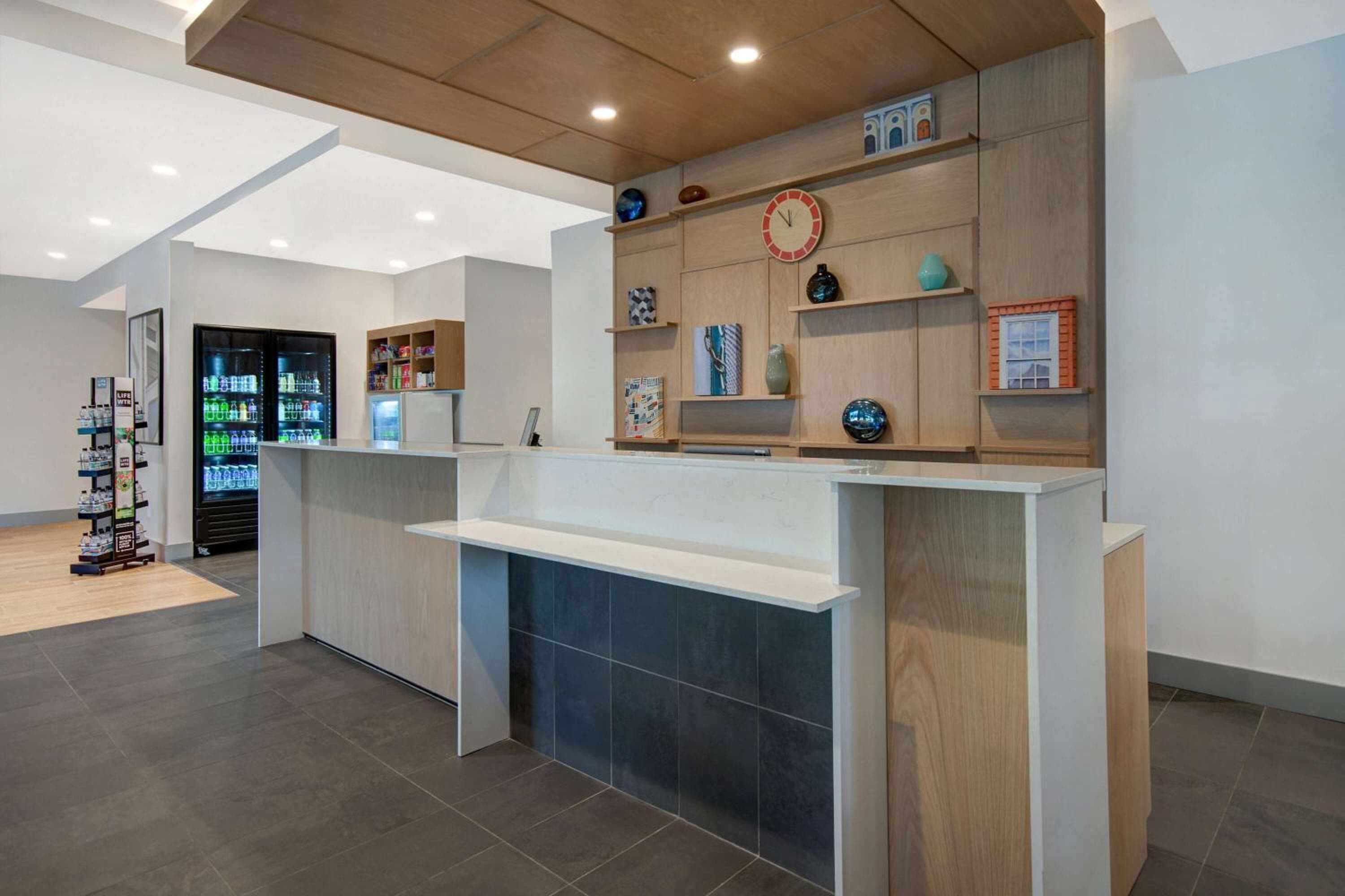 Hyatt House Mall of America MSP Airport