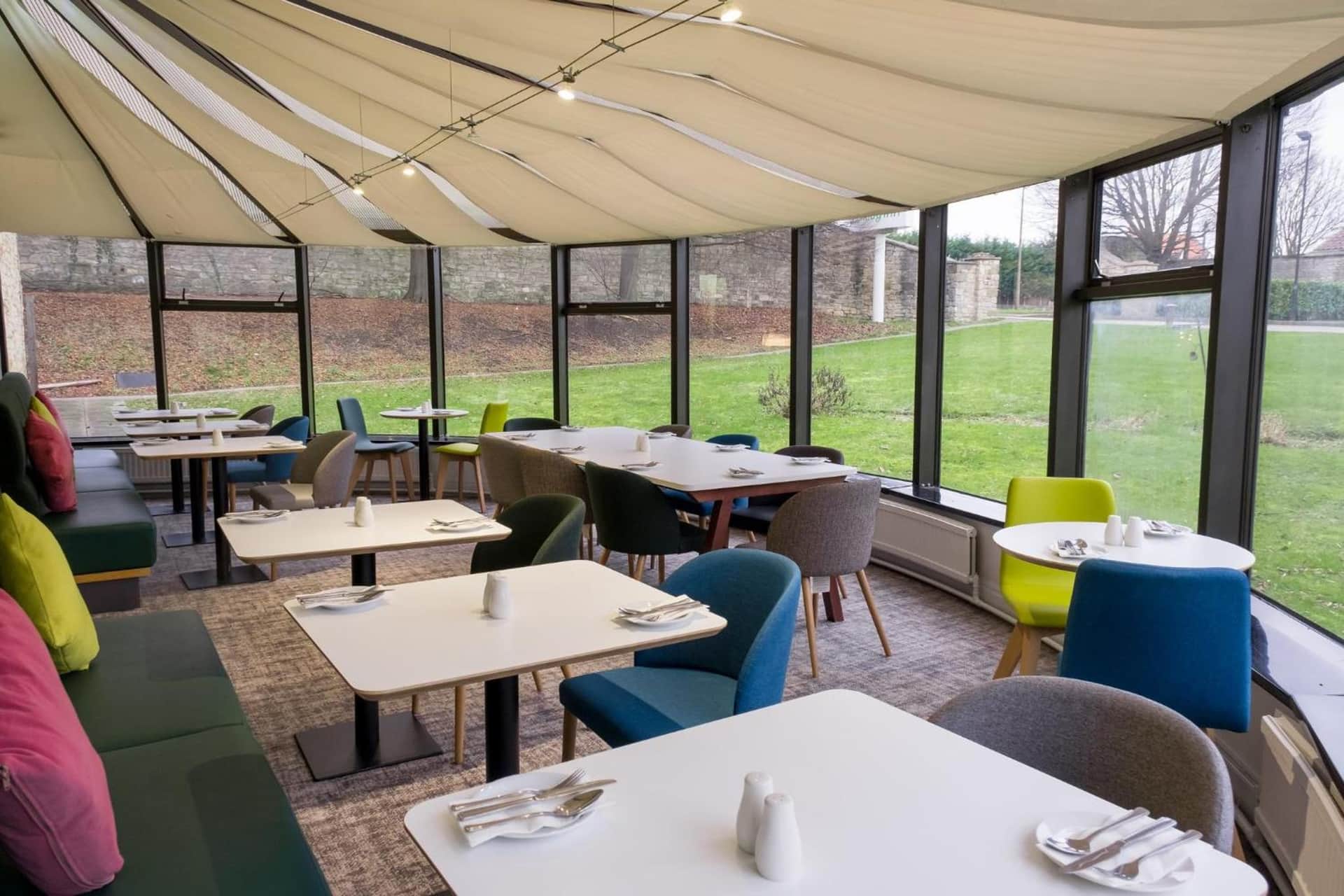 Holiday Inn Doncaster A1 M Jct 36 by IHG