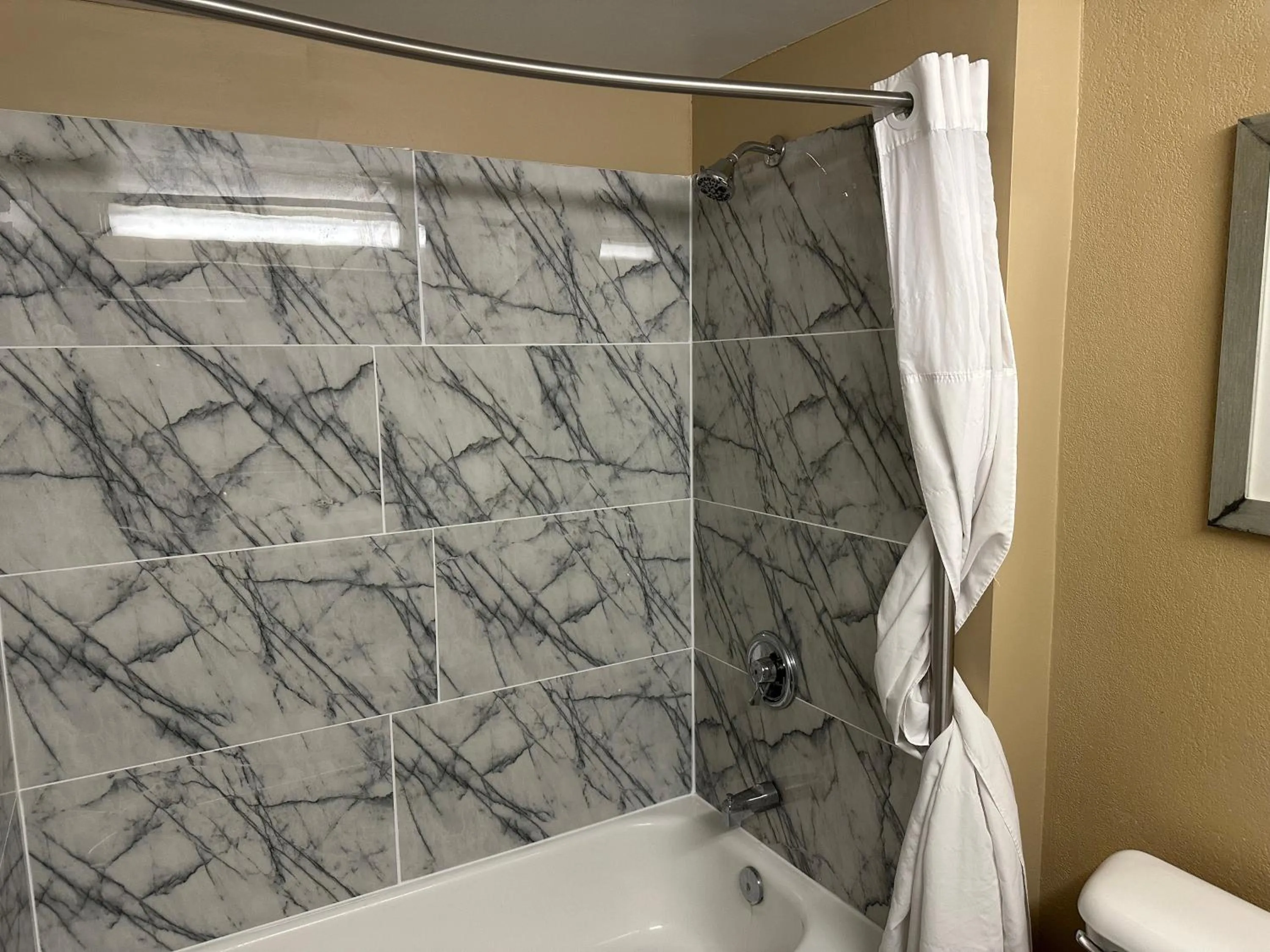 Wingate by Wyndham Harrisburg Near Hershey