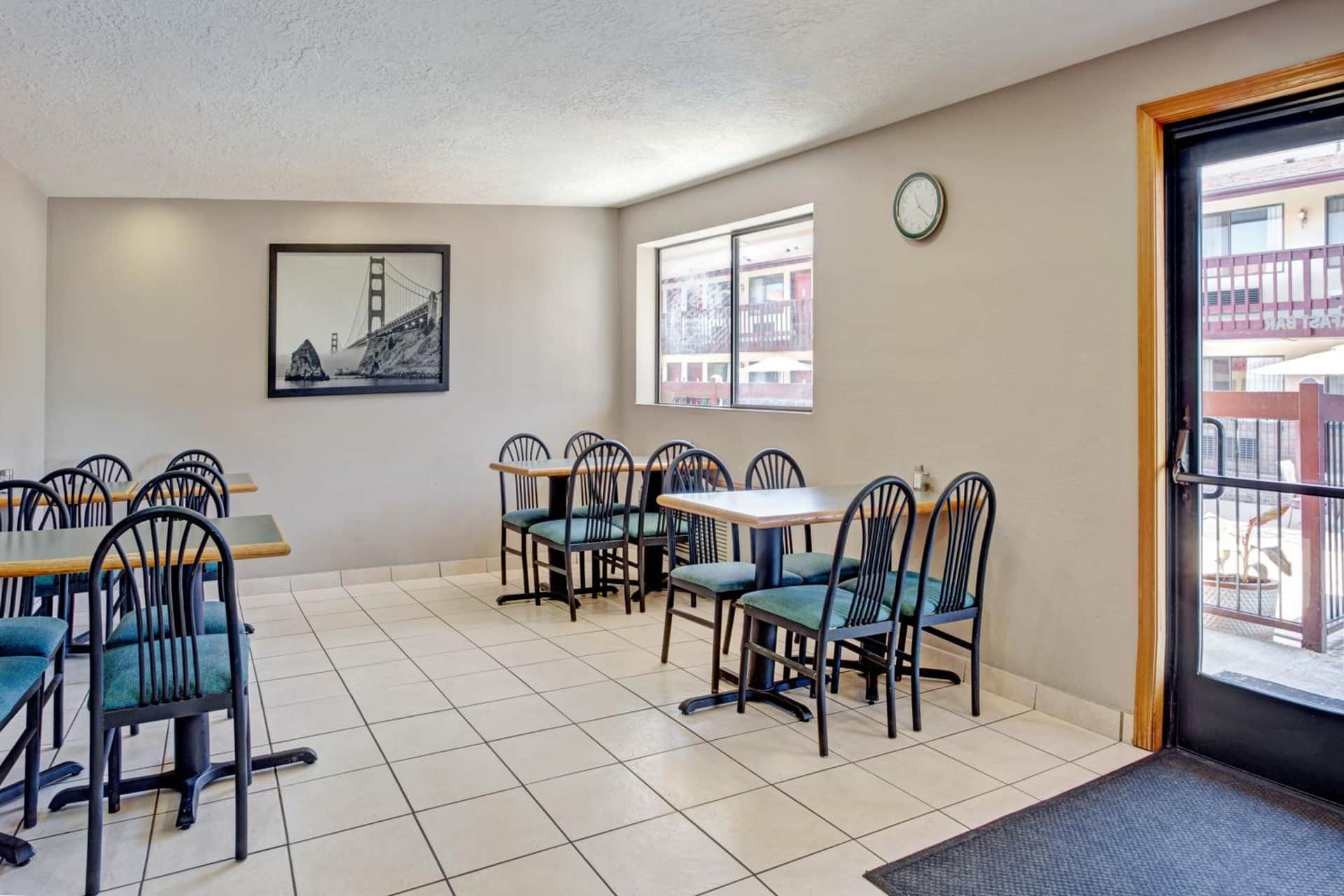 Super 8 by Wyndham Albany