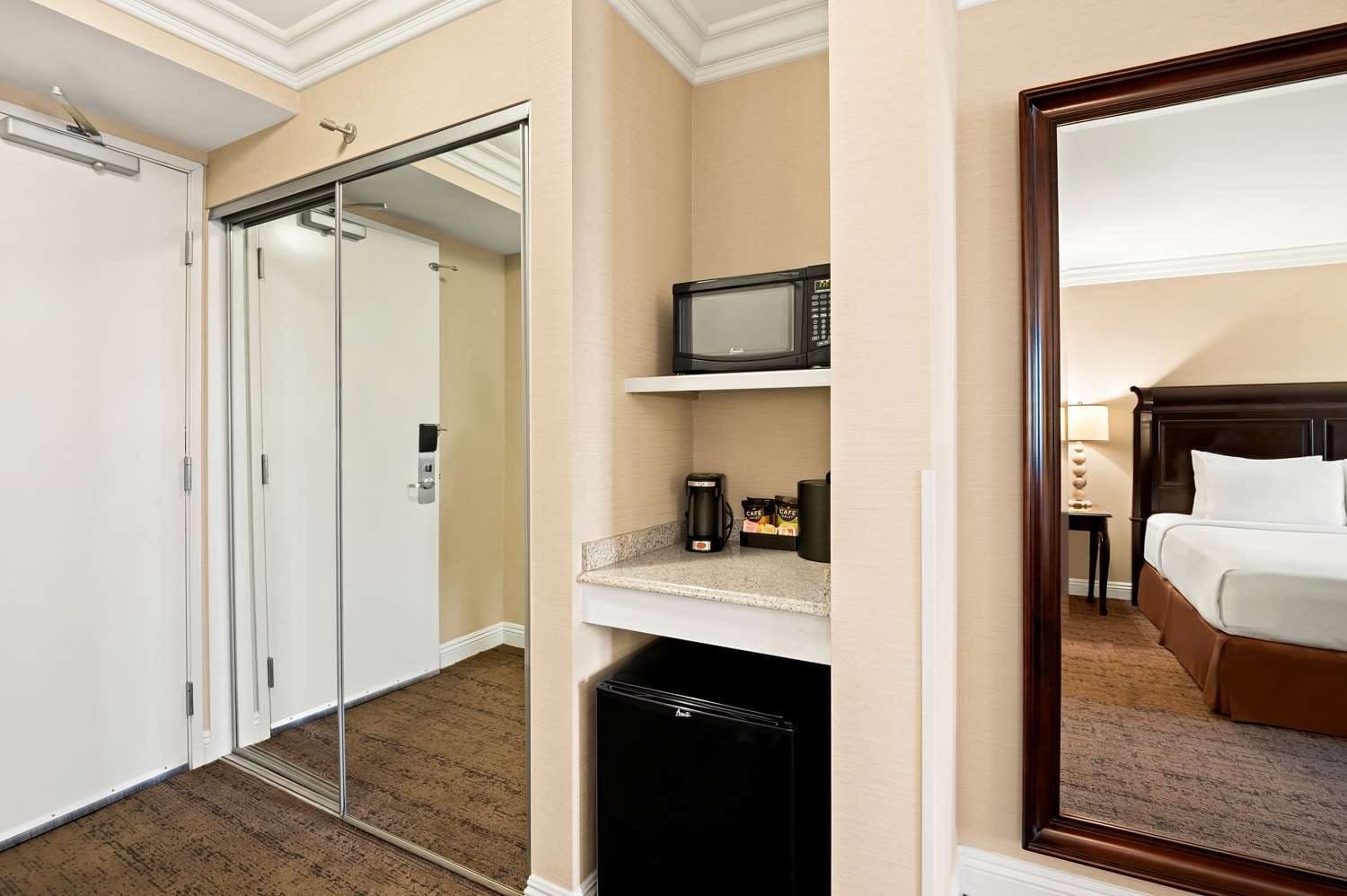 Best Western Ontario Mills Mall