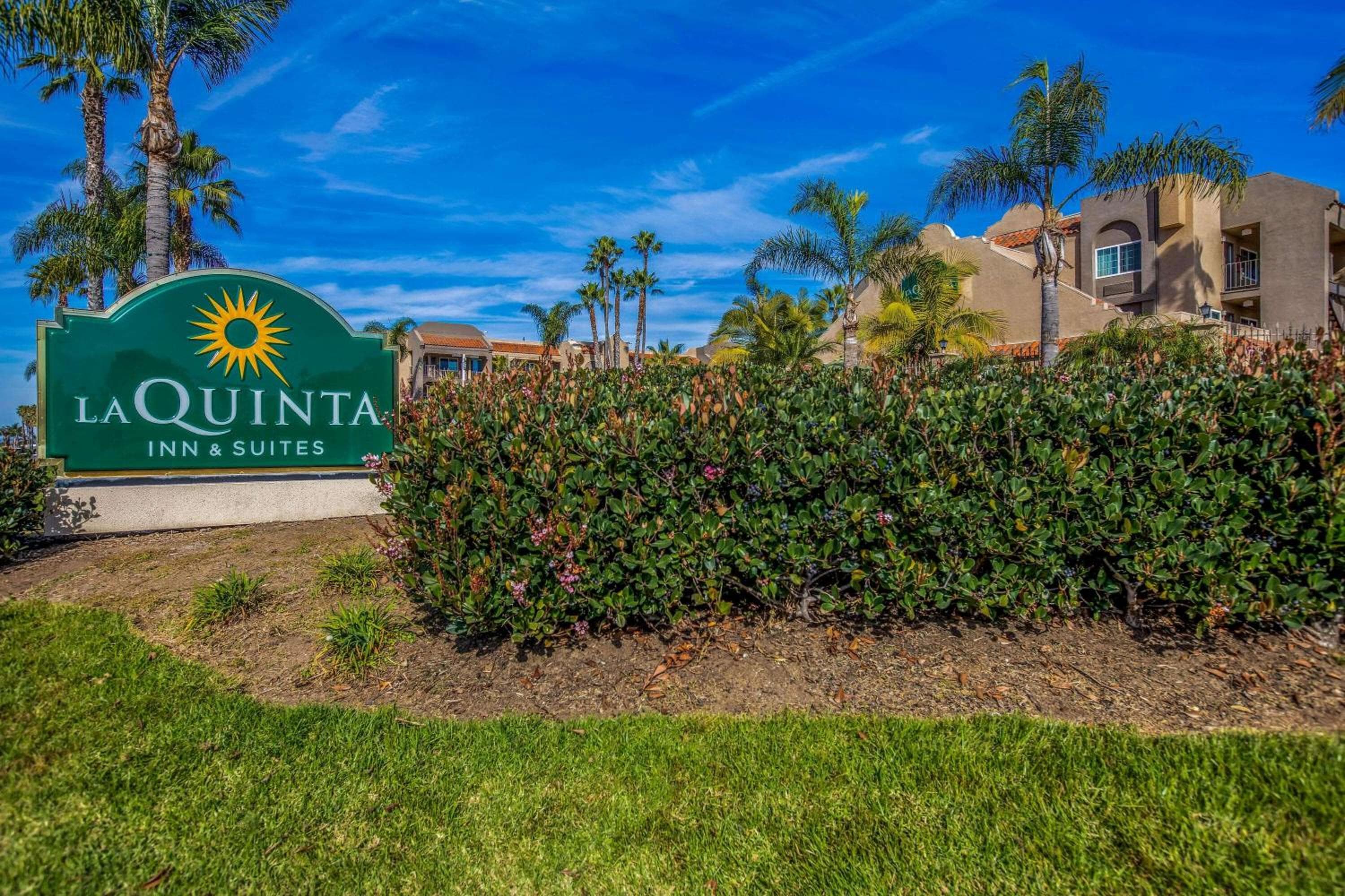 La Quinta Inn & Suites by Wyndham Carlsbad - Legoland Area