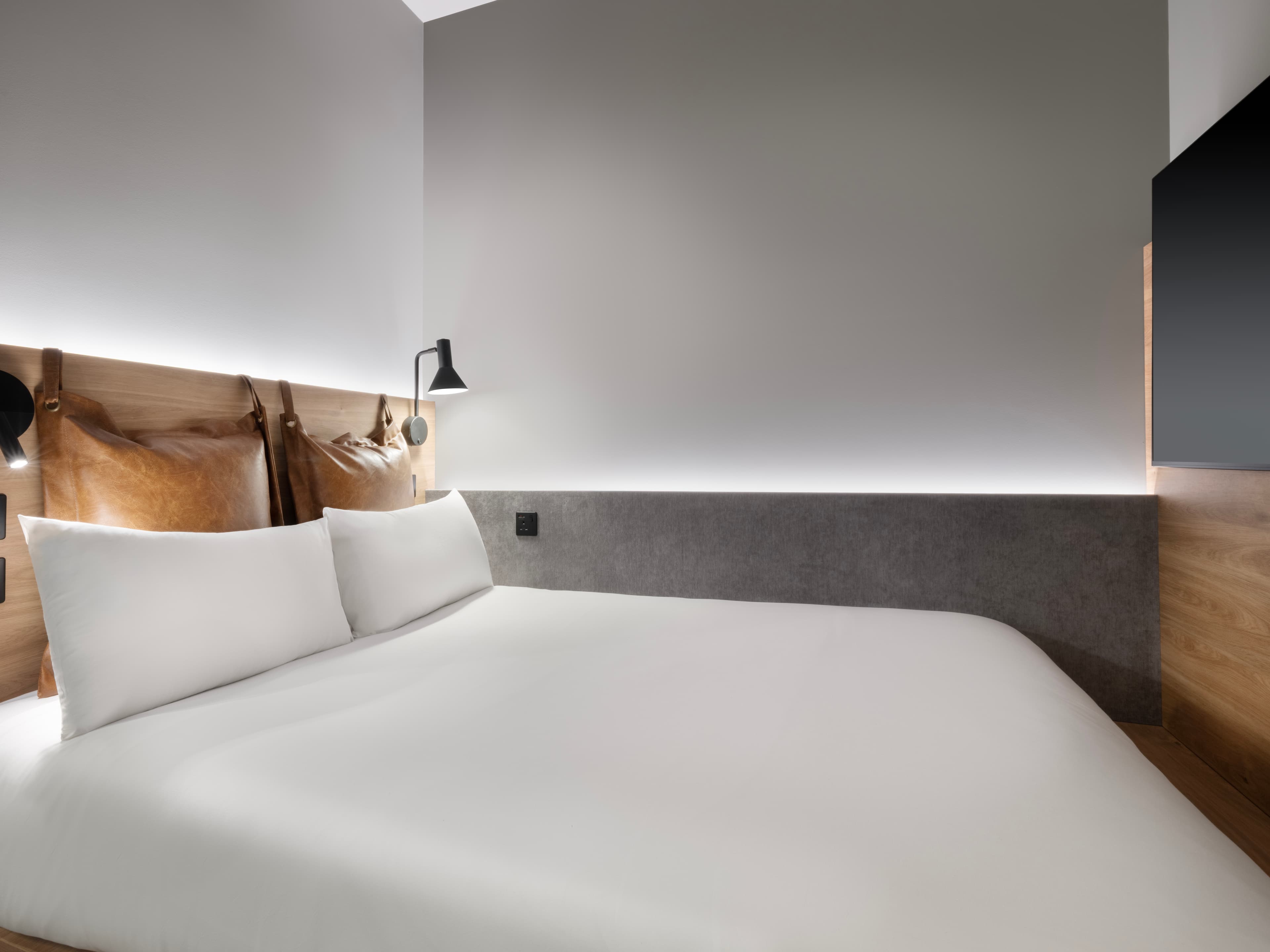 Moxy London Piccadilly Circus