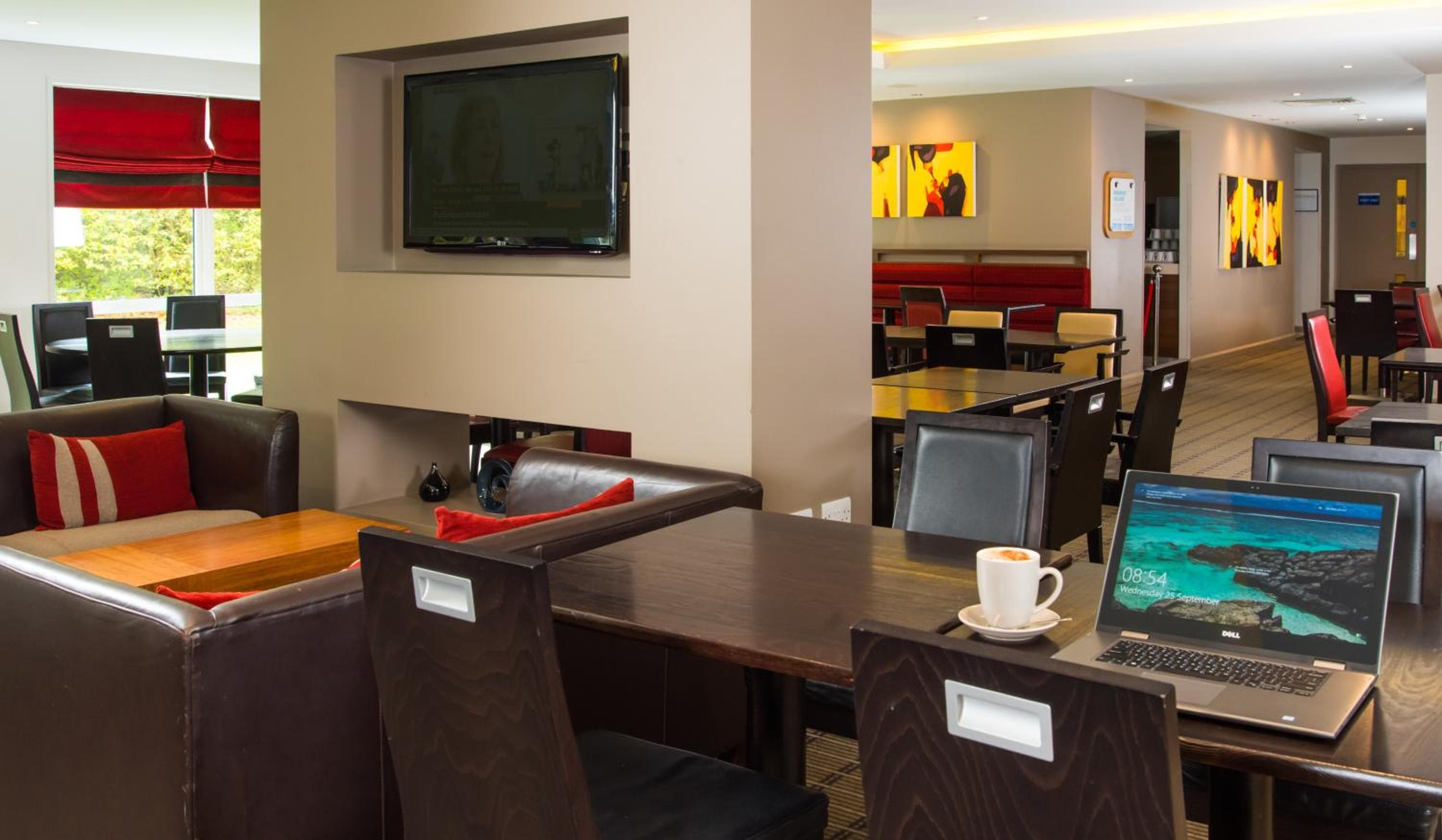 Holiday Inn Express Swindon - West by IHG
