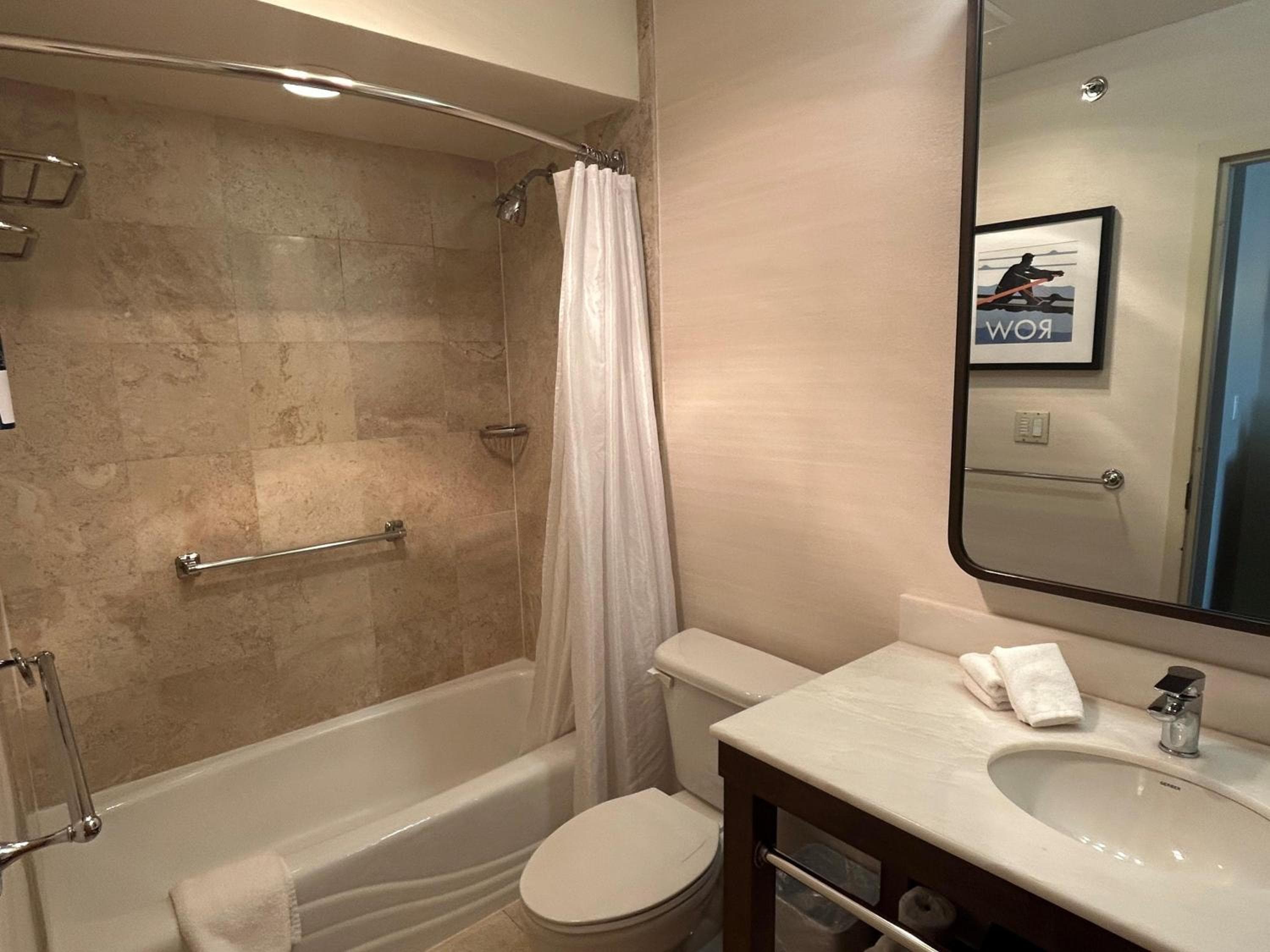 Best Western Premier Plainview-Long Island Hotel