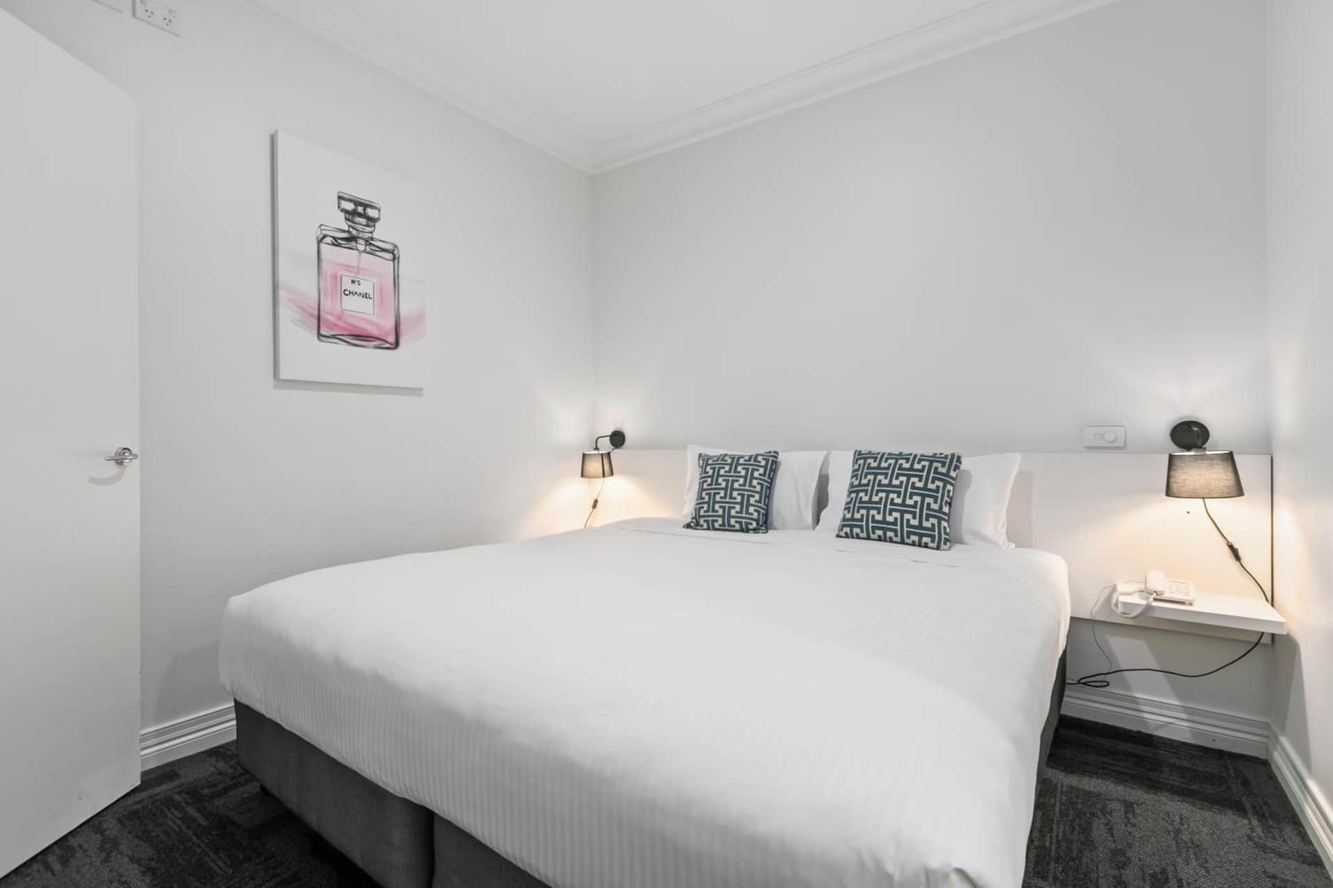 Comfort Apartments Melbourne Central