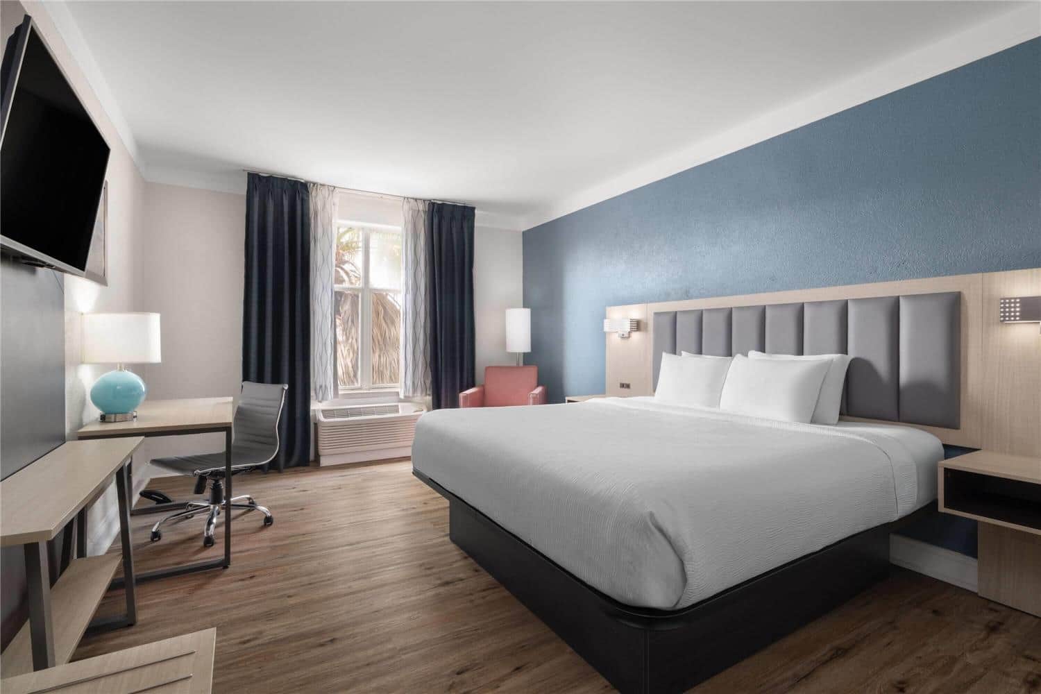 Wingate by Wyndham Savannah Gateway