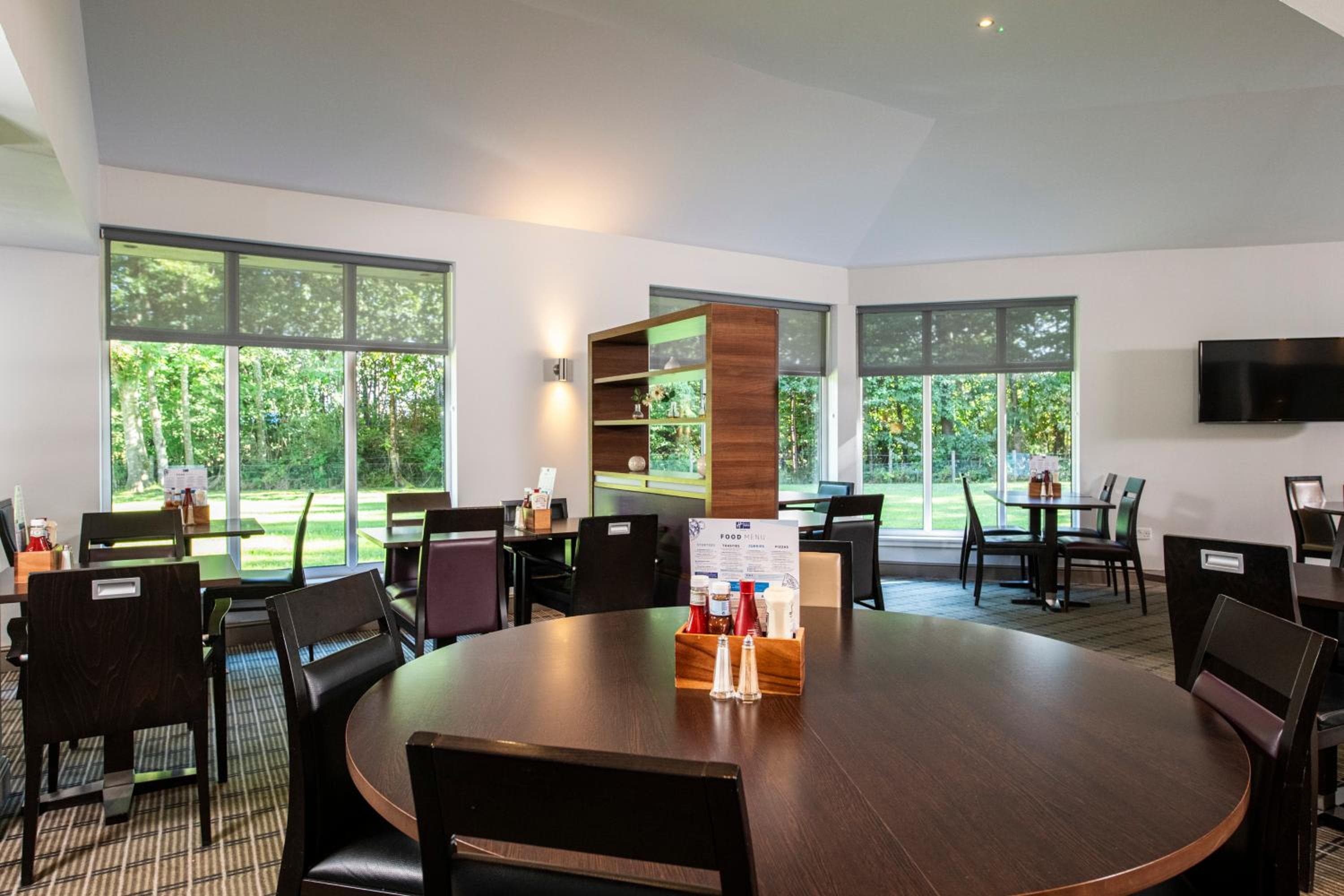 Holiday Inn Express - Stirling