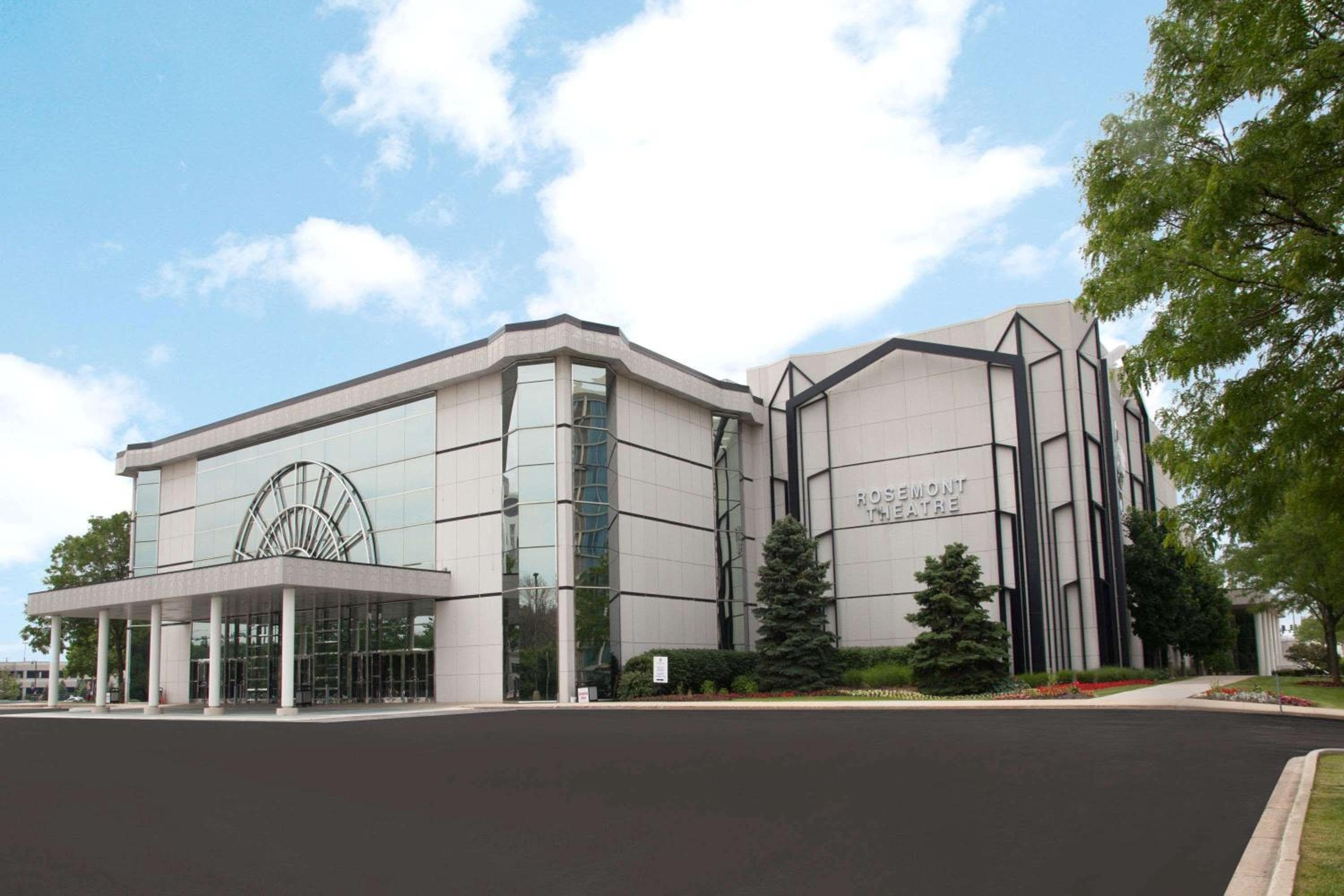 Super 8 by Wyndham Chicago IL