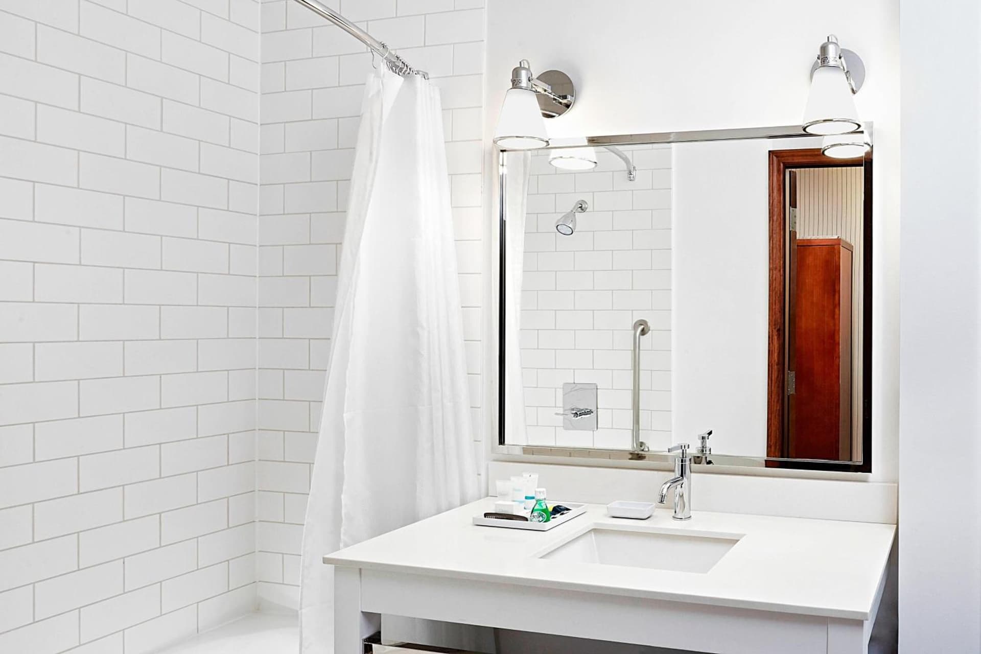 Four Points By Sheraton Calgary Airport