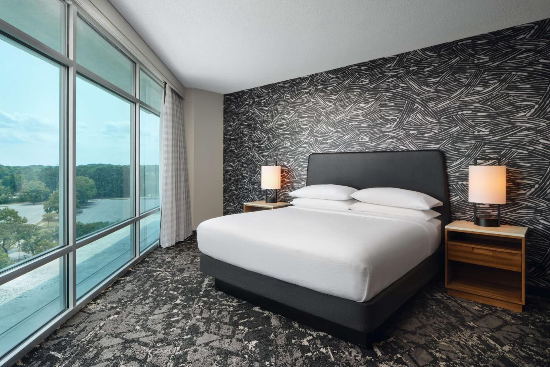 Embassy Suites by Hilton Hampton Convention Center