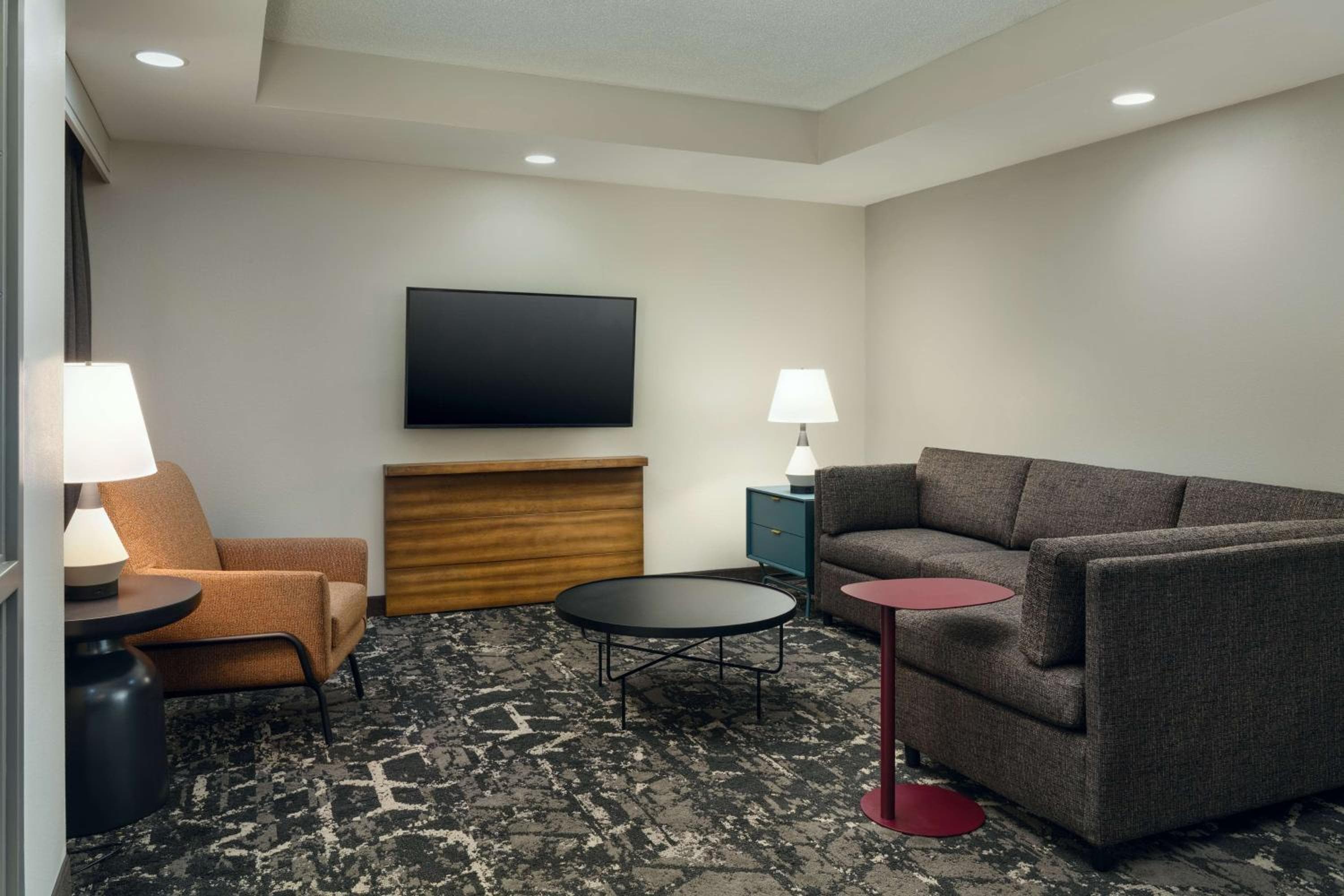 Embassy Suites by Hilton Hampton Convention Center