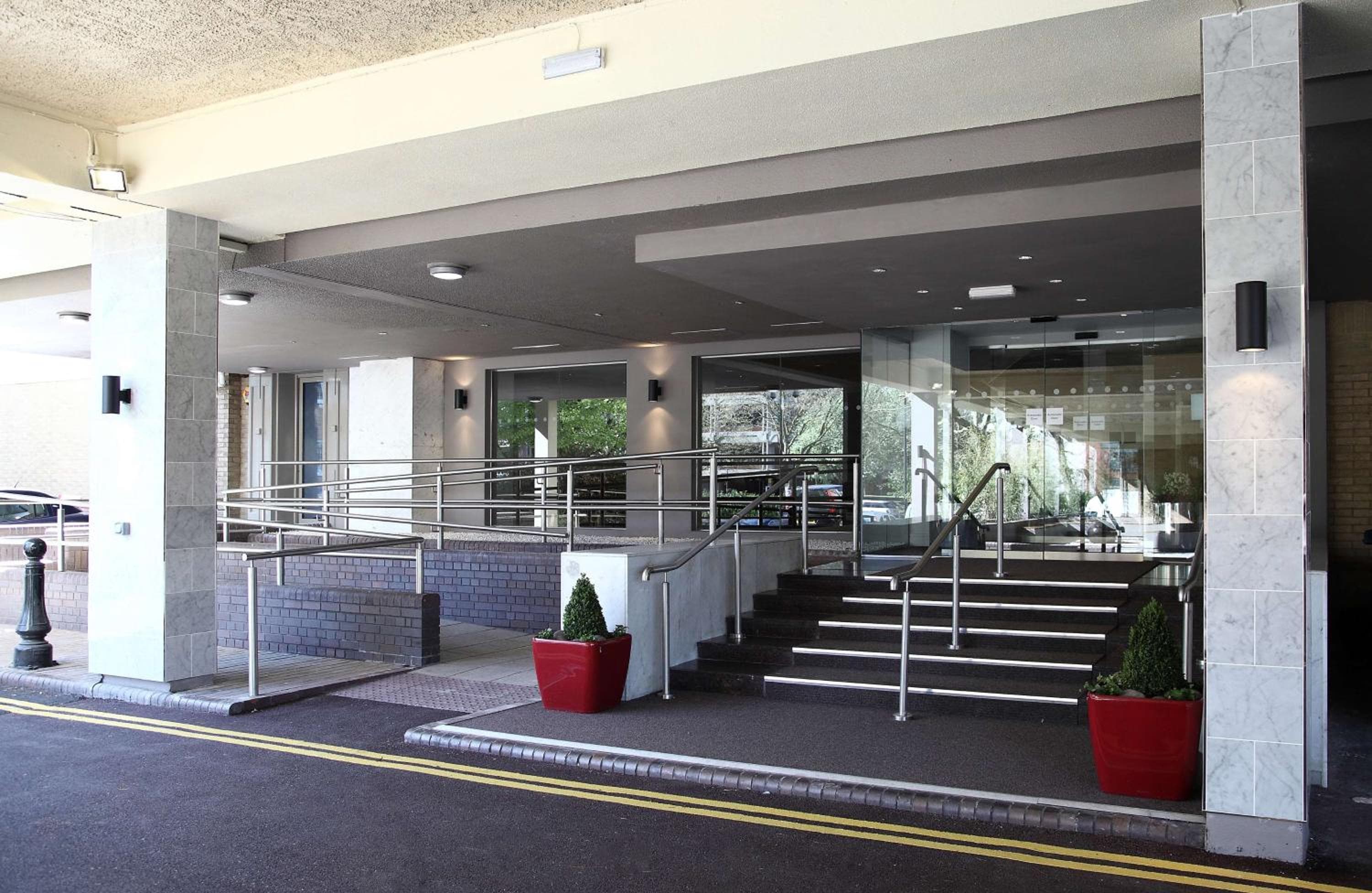 DoubleTree by Hilton Bristol City Centre