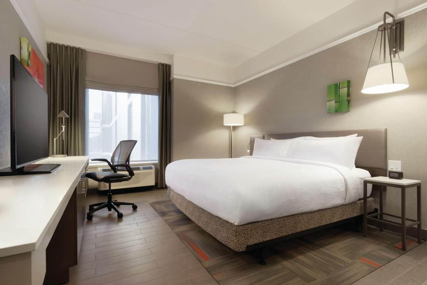 Hilton Garden Inn Calgary Downtown