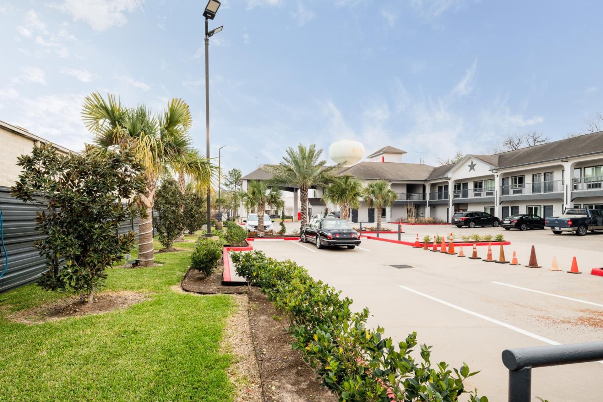 Moonlight Suites - Houston/George Bush Int'l Airport