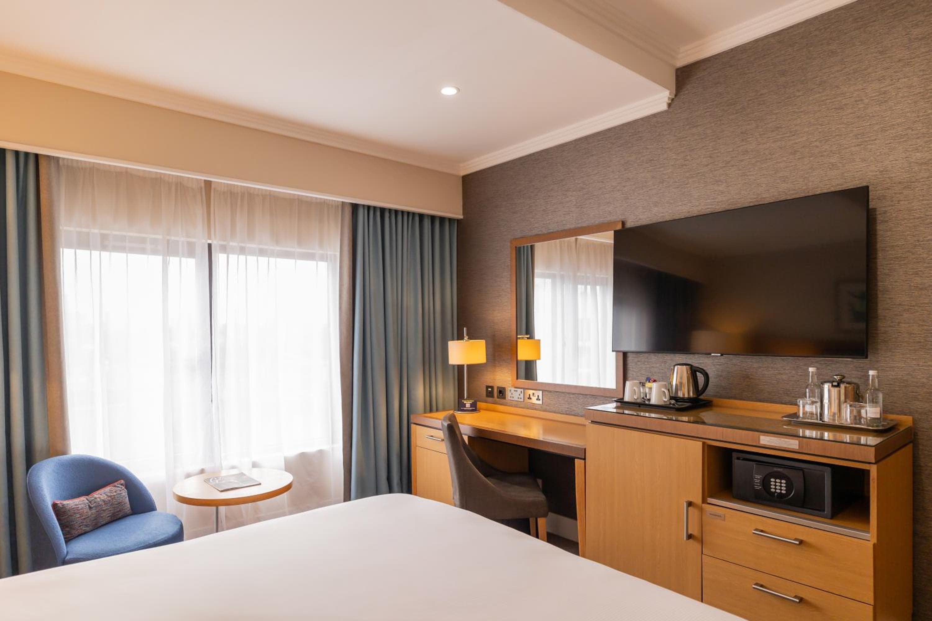 DoubleTree by Hilton London - Victoria