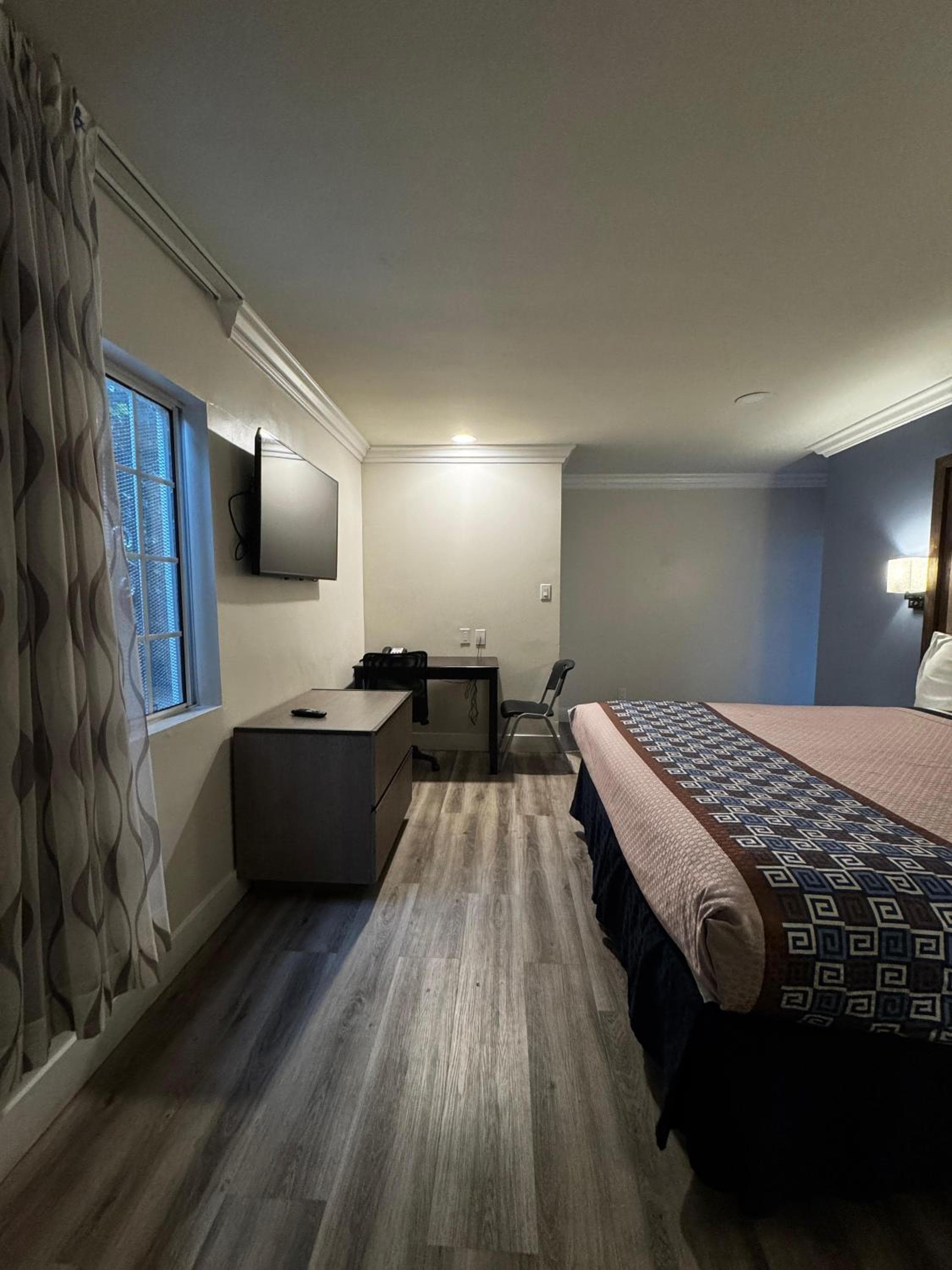 Friendship Motor Inn