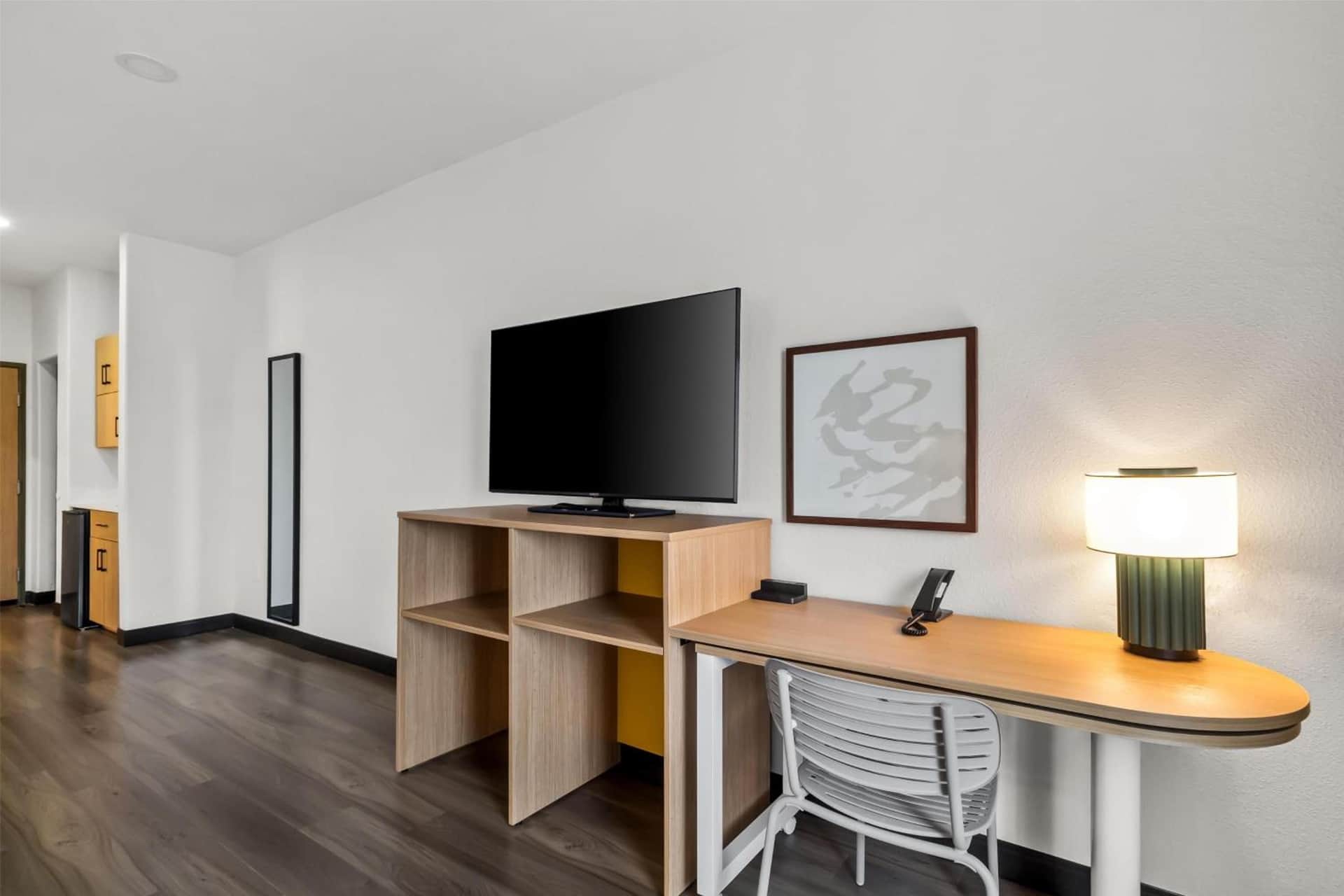 Spark by Hilton Houston Hobby Airport