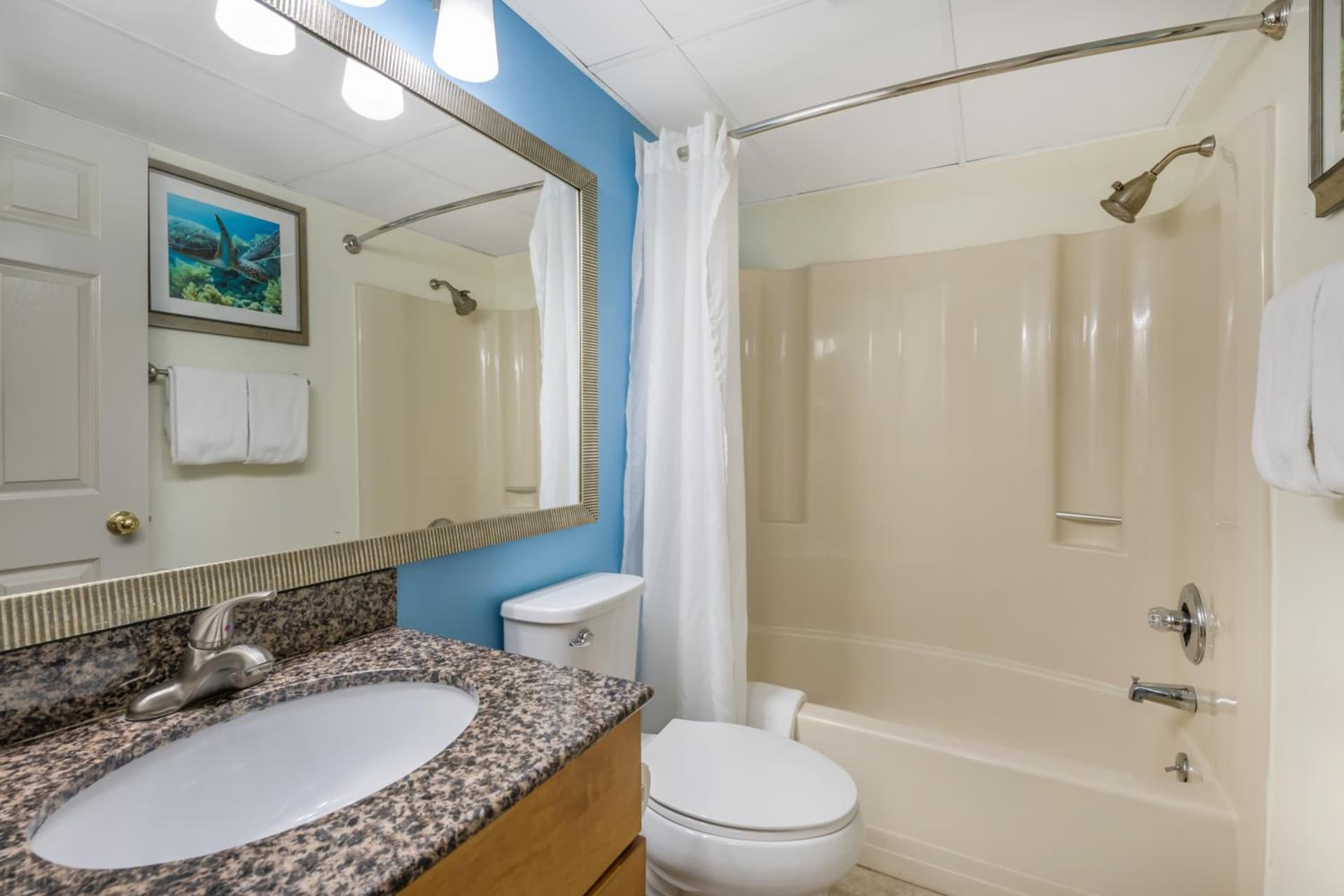 Tropical Winds Oceanfront Hotel