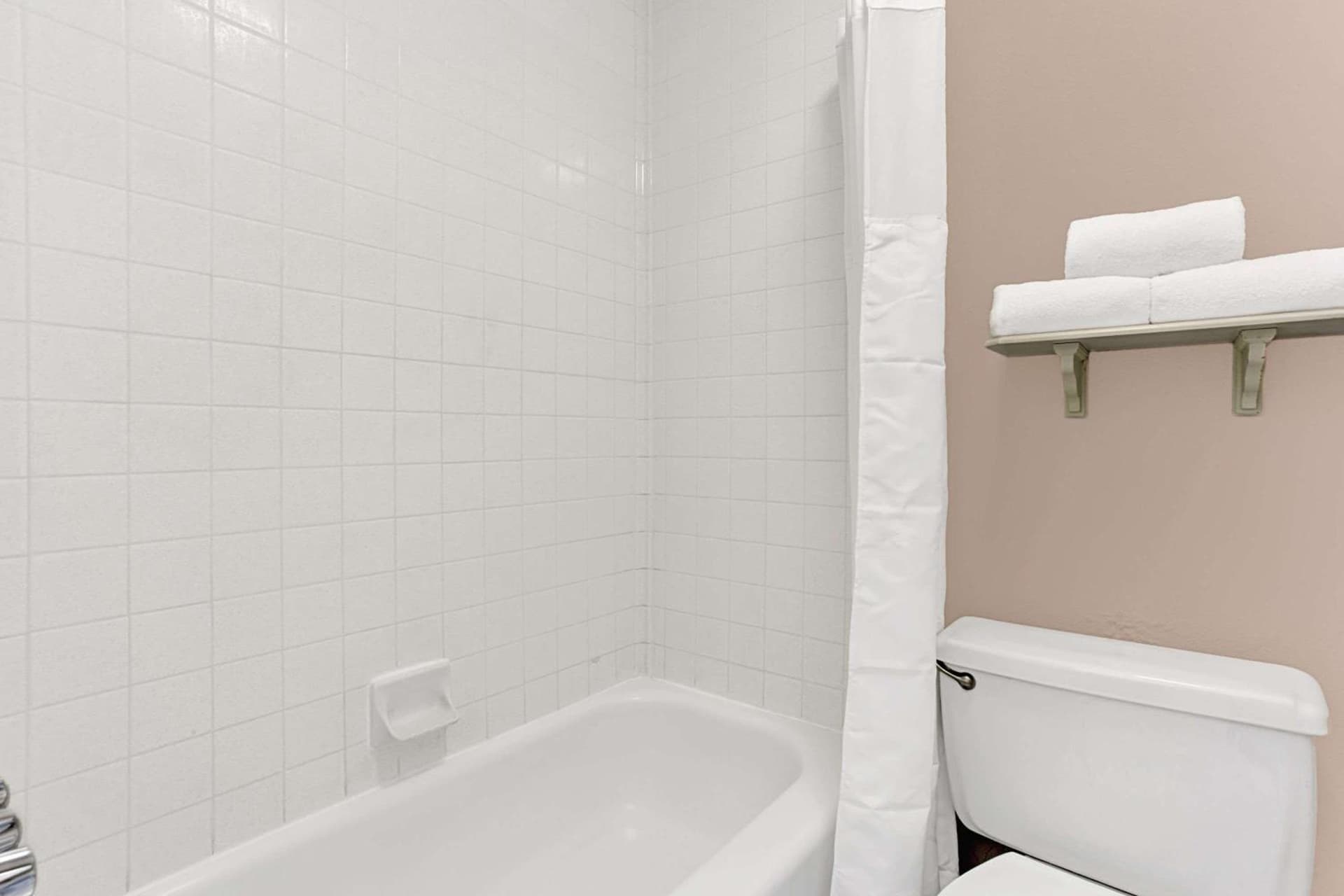Days Inn by Wyndham Tucson City Center