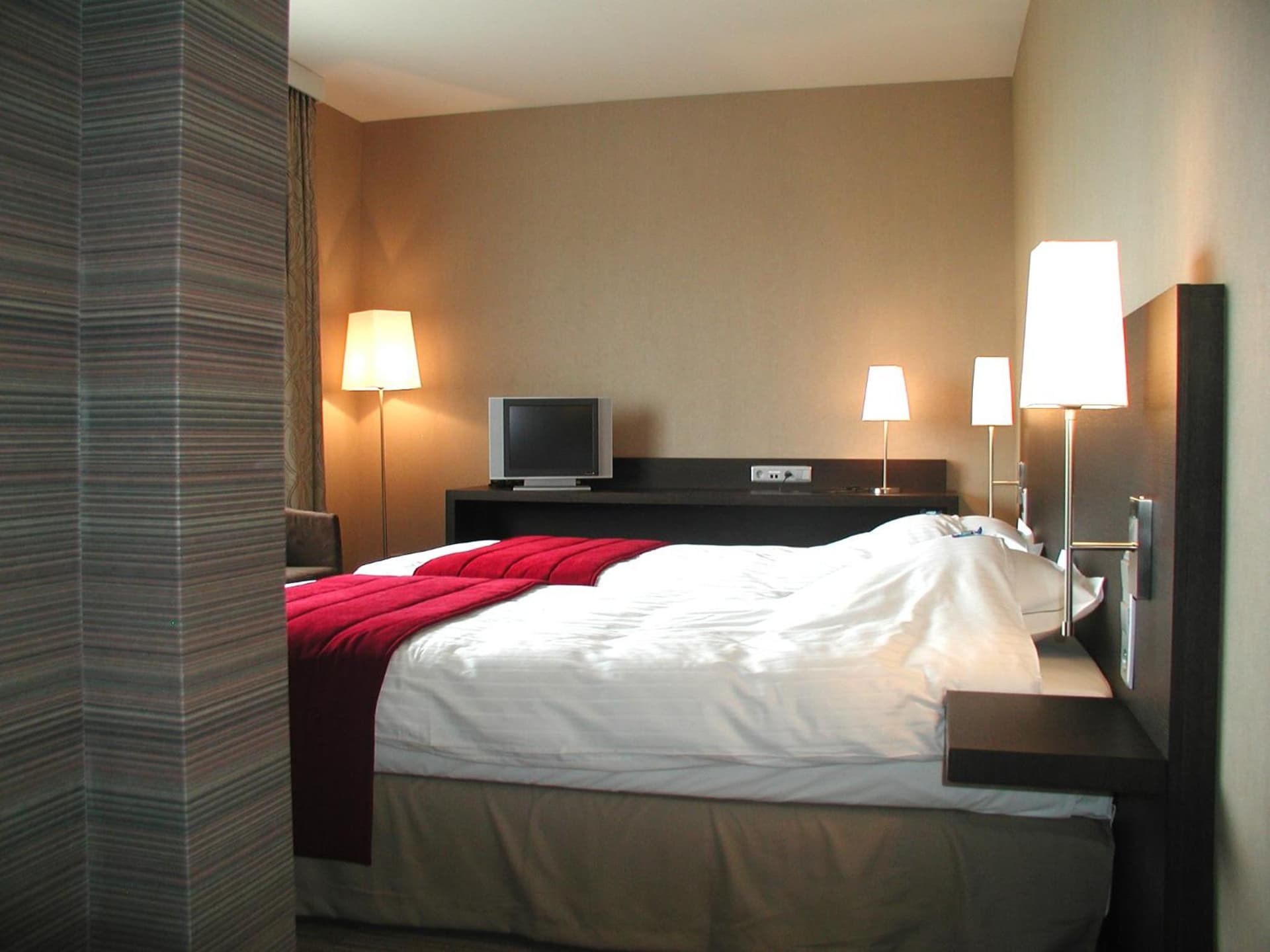 Biznis Hotel
