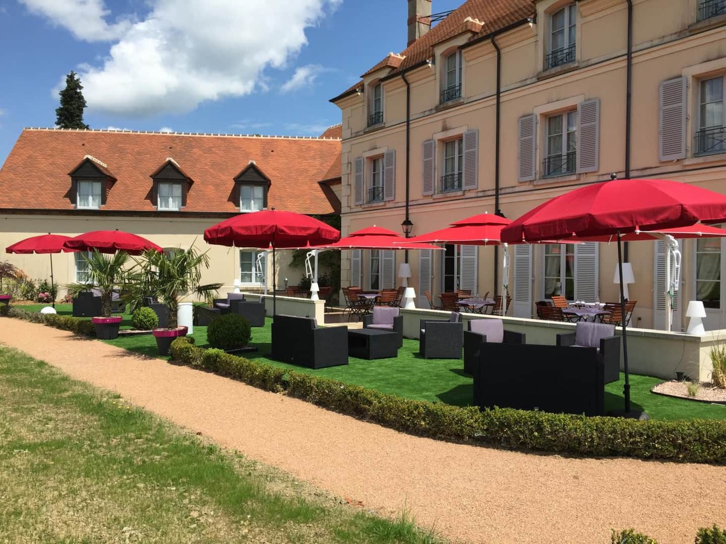 Logis Hôtel - Domaine de l'Orangerie
