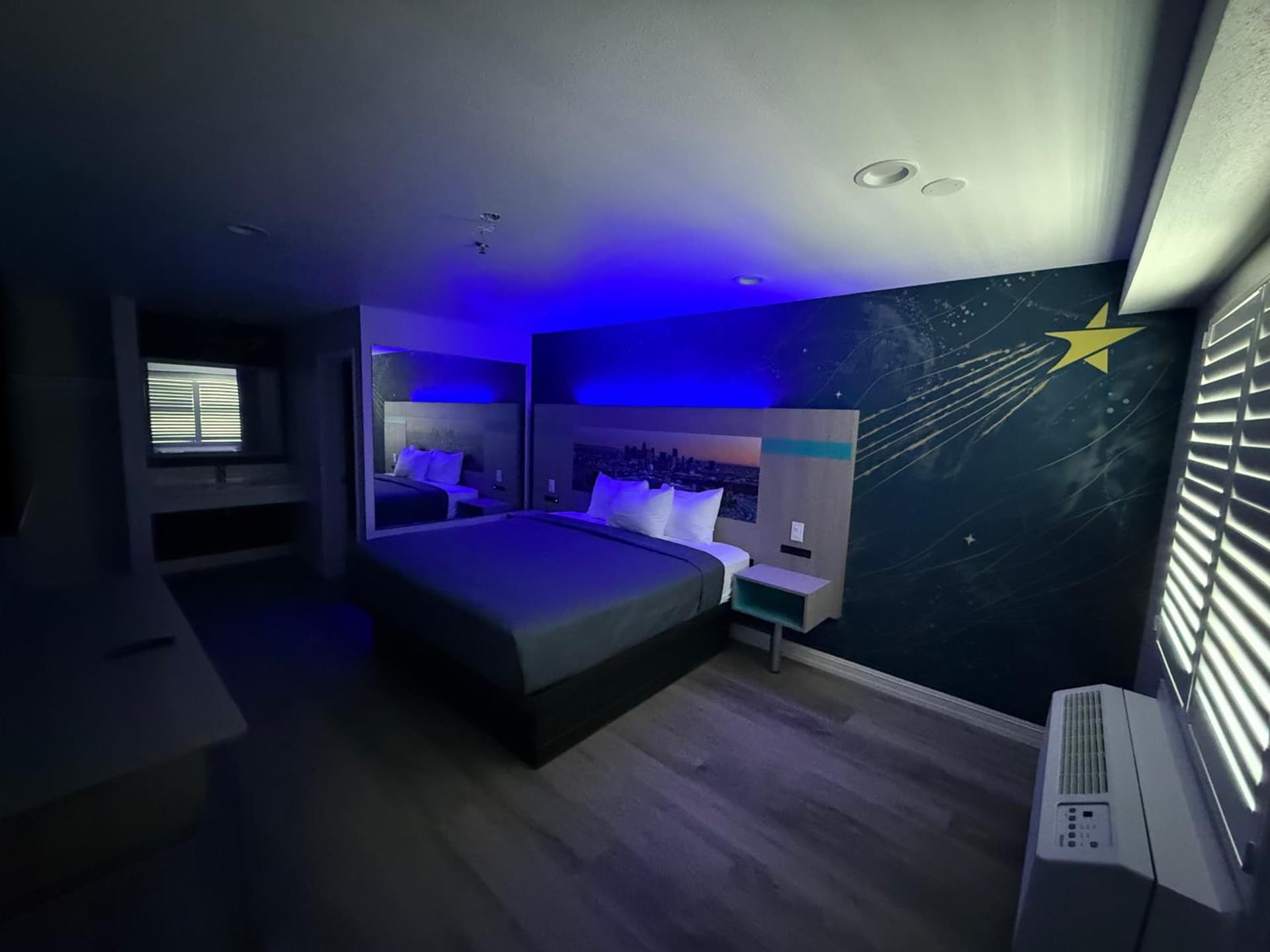 Best Star Inn - LA Commerce Casino, Citadel & I-5 freeway