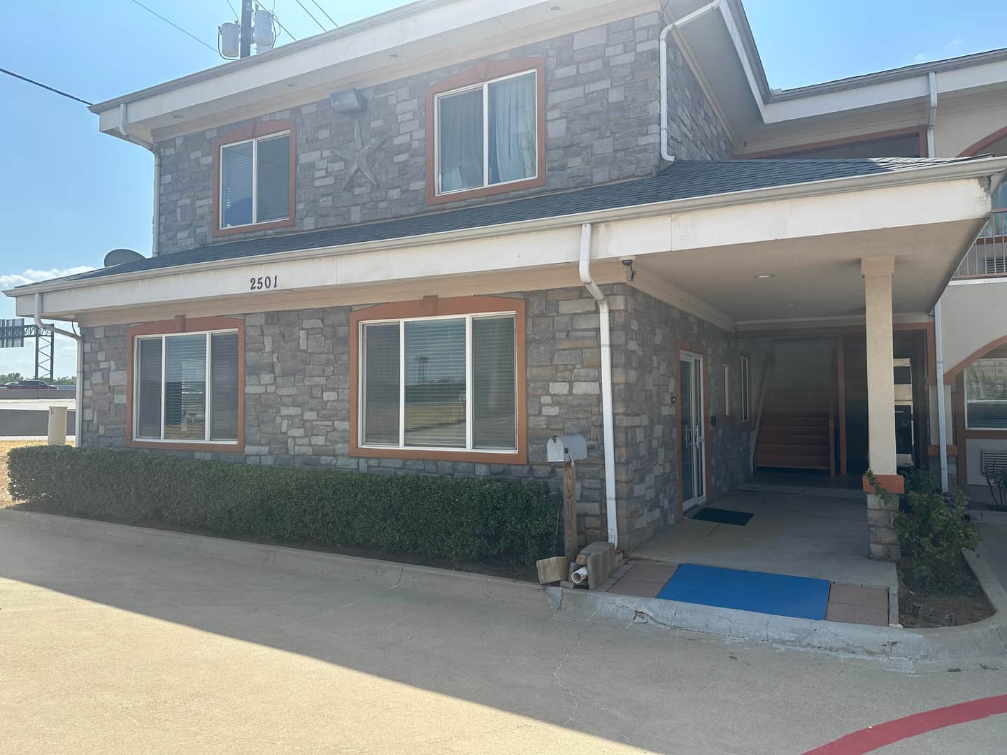 Bestway Inn