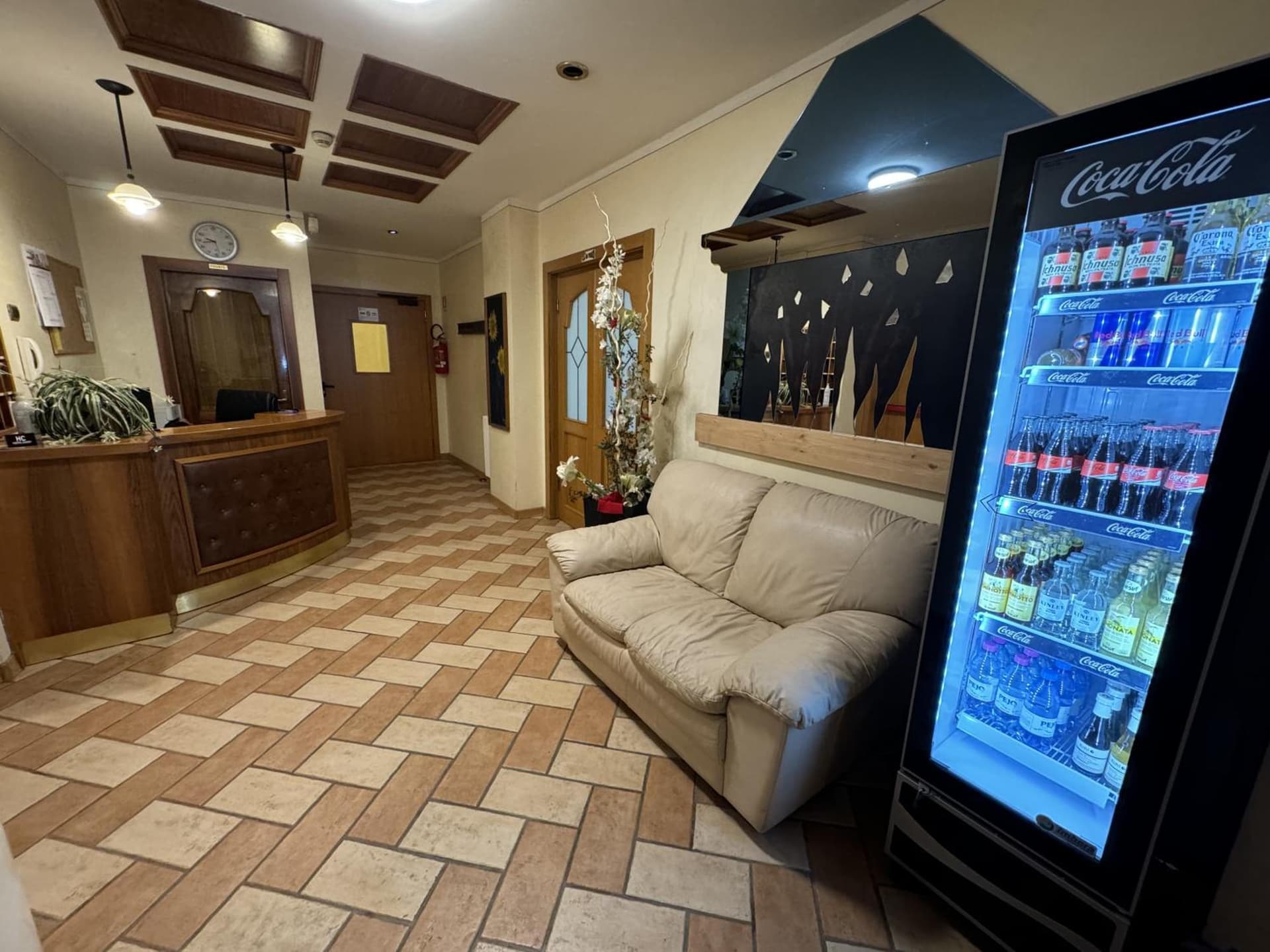HC Hotel Garni - Rooms and Apartments