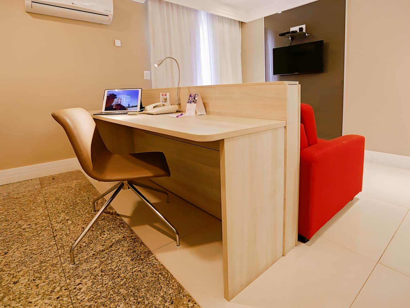 Mercure Brasilia Lider