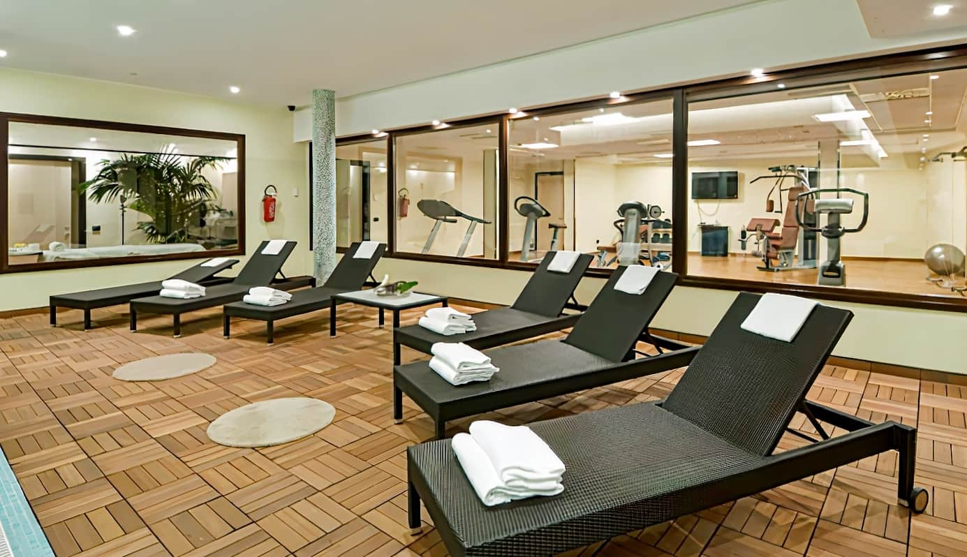 As Hotel cambiago