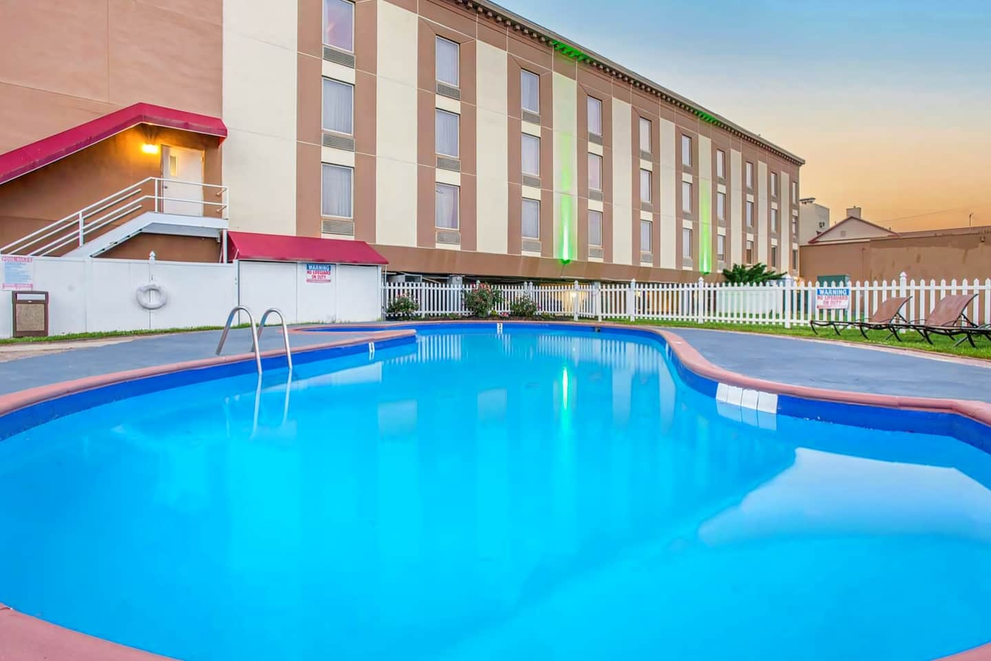 Fort Washington Inn