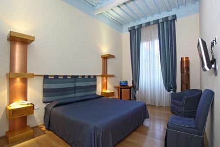 Hotel Universo