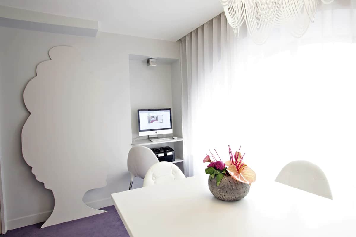 Hotel Elysée Secret