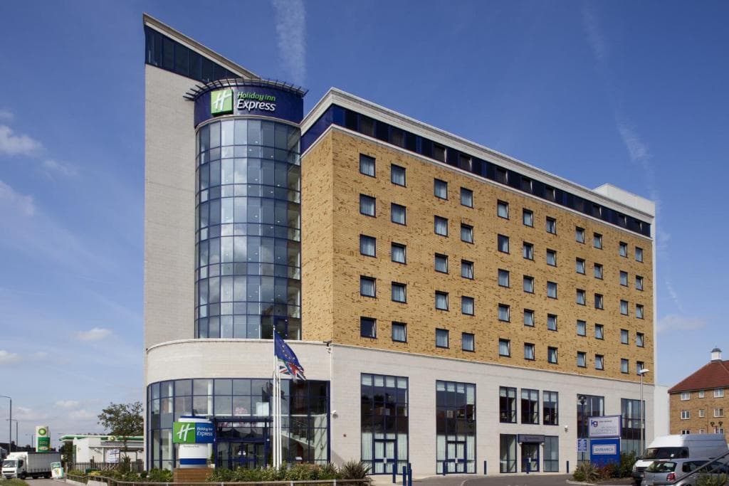 Holiday Inn Express - Newbury Park